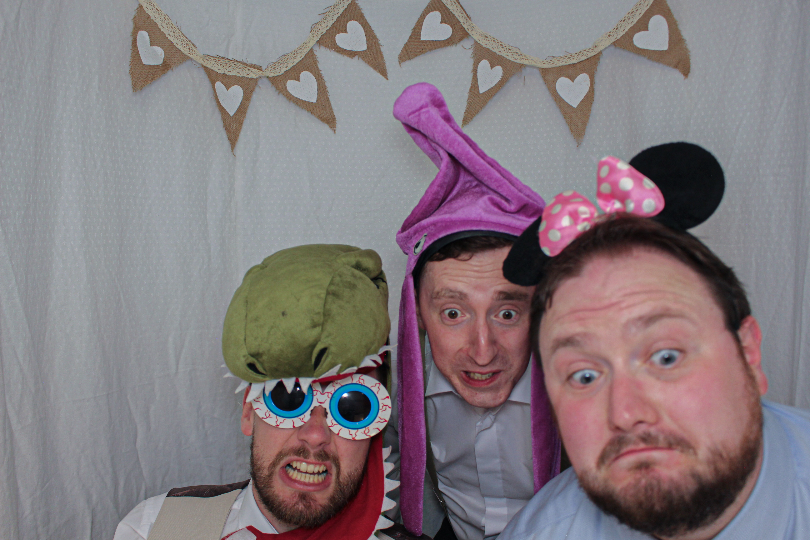 Deárbhla & Michael's Wedding | View more photos from the event at gallery.capturecube.co.uk/u/Capture-Cube/Deárbhla-Michaels-Wedding