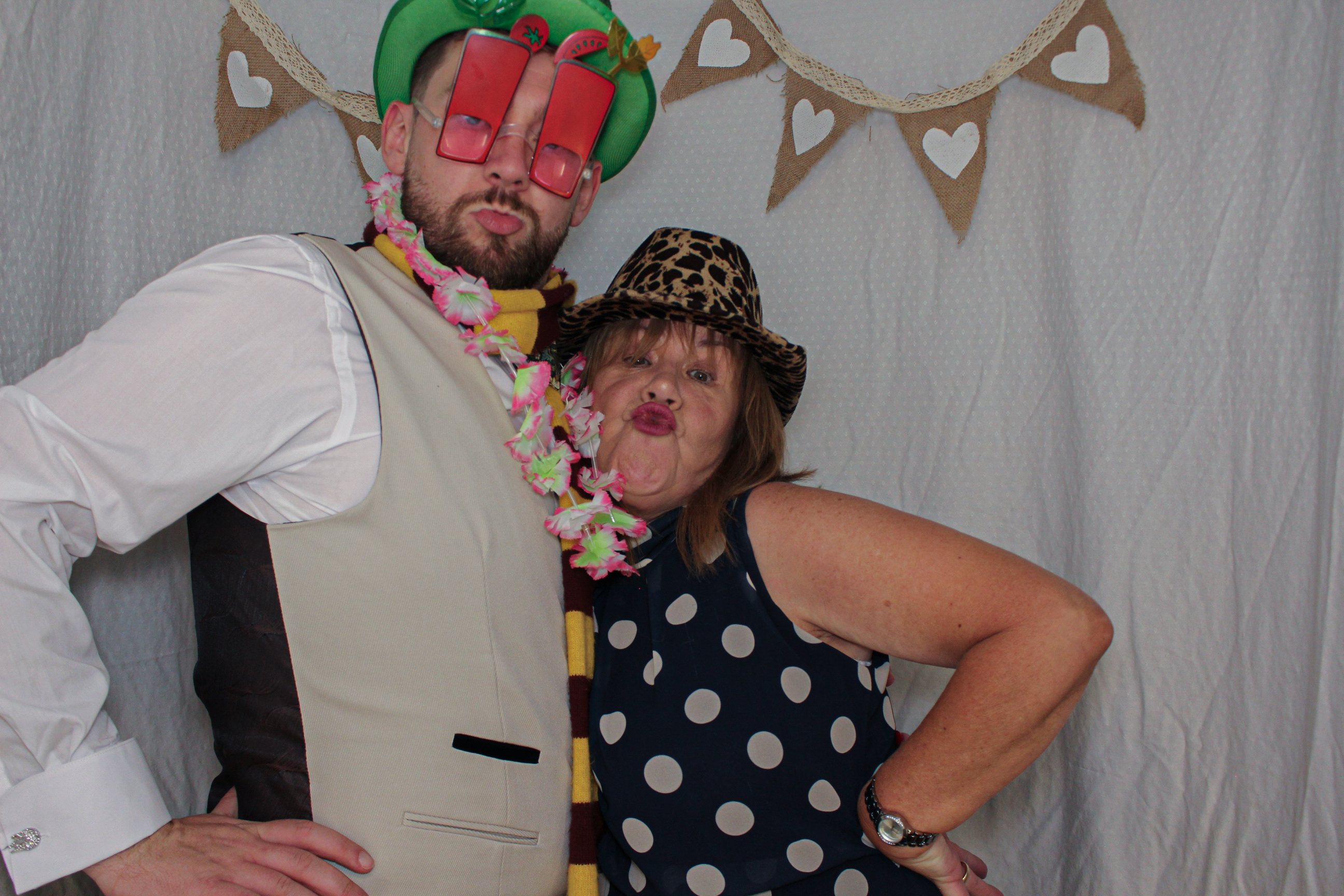 Deárbhla & Michael's Wedding | View more photos from the event at gallery.capturecube.co.uk/u/Capture-Cube/Deárbhla-Michaels-Wedding