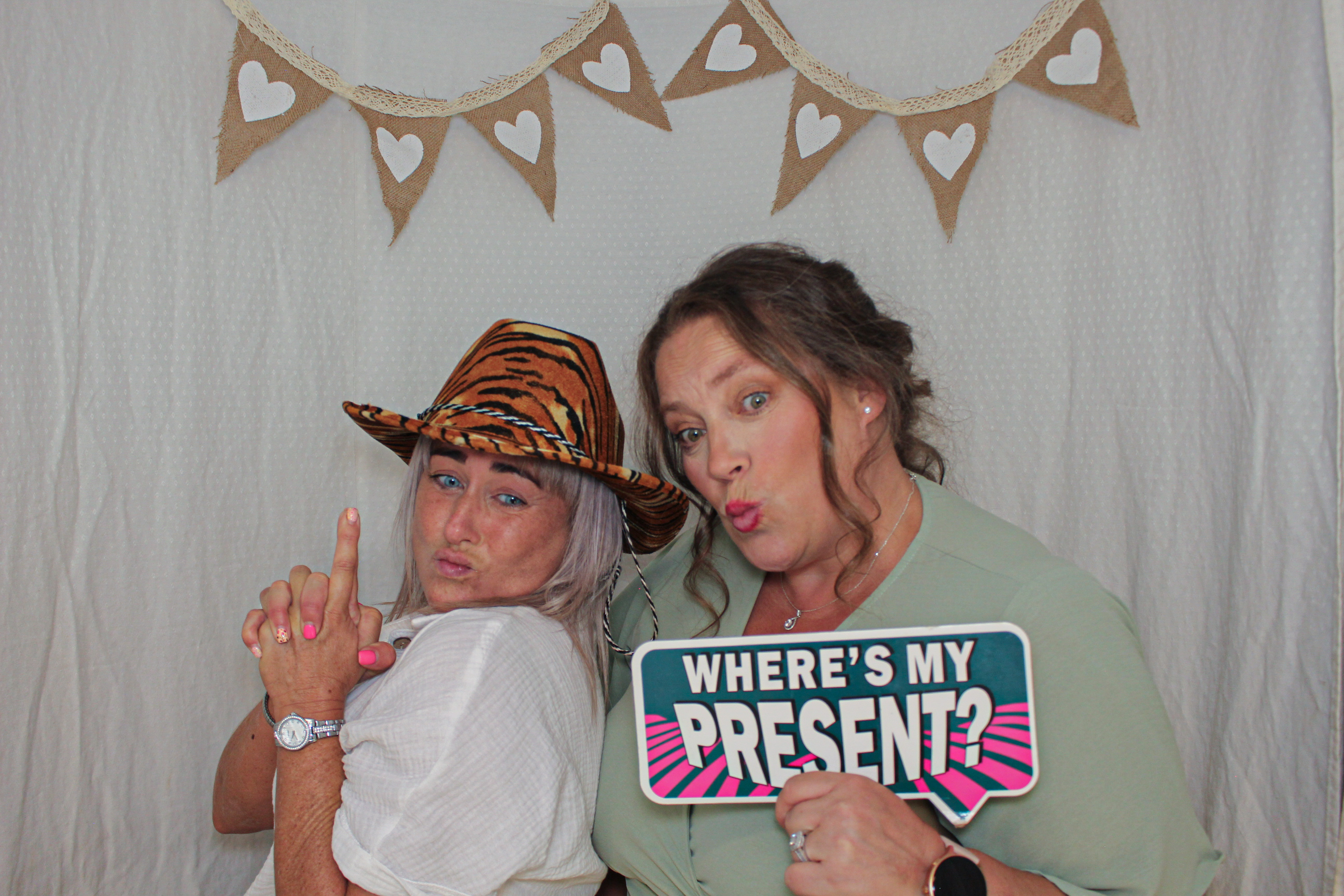 Donna-Marie & Steven's Engagement Party | View more photos from the event at gallery.capturecube.co.uk/u/Capture-Cube/Donna-Marie-Stevens-Engagement-Party