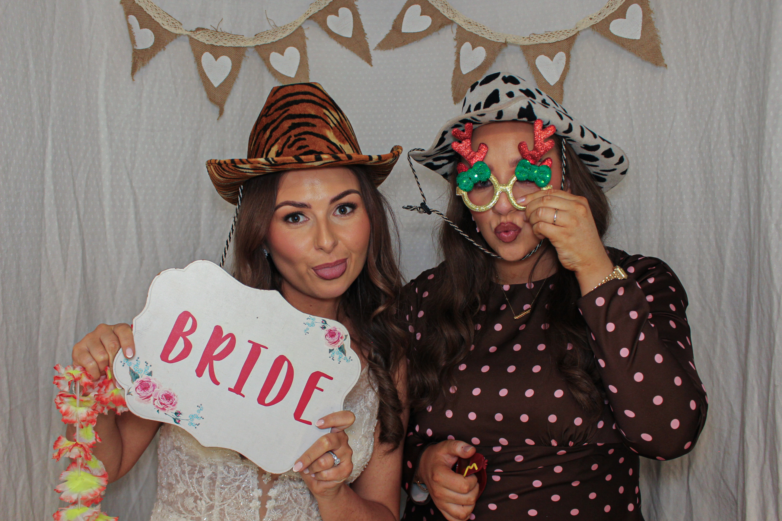 Emma & Chris' Wedding | View more photos from the event at gallery.capturecube.co.uk/u/Capture-Cube/Emma-Chris-Wedding