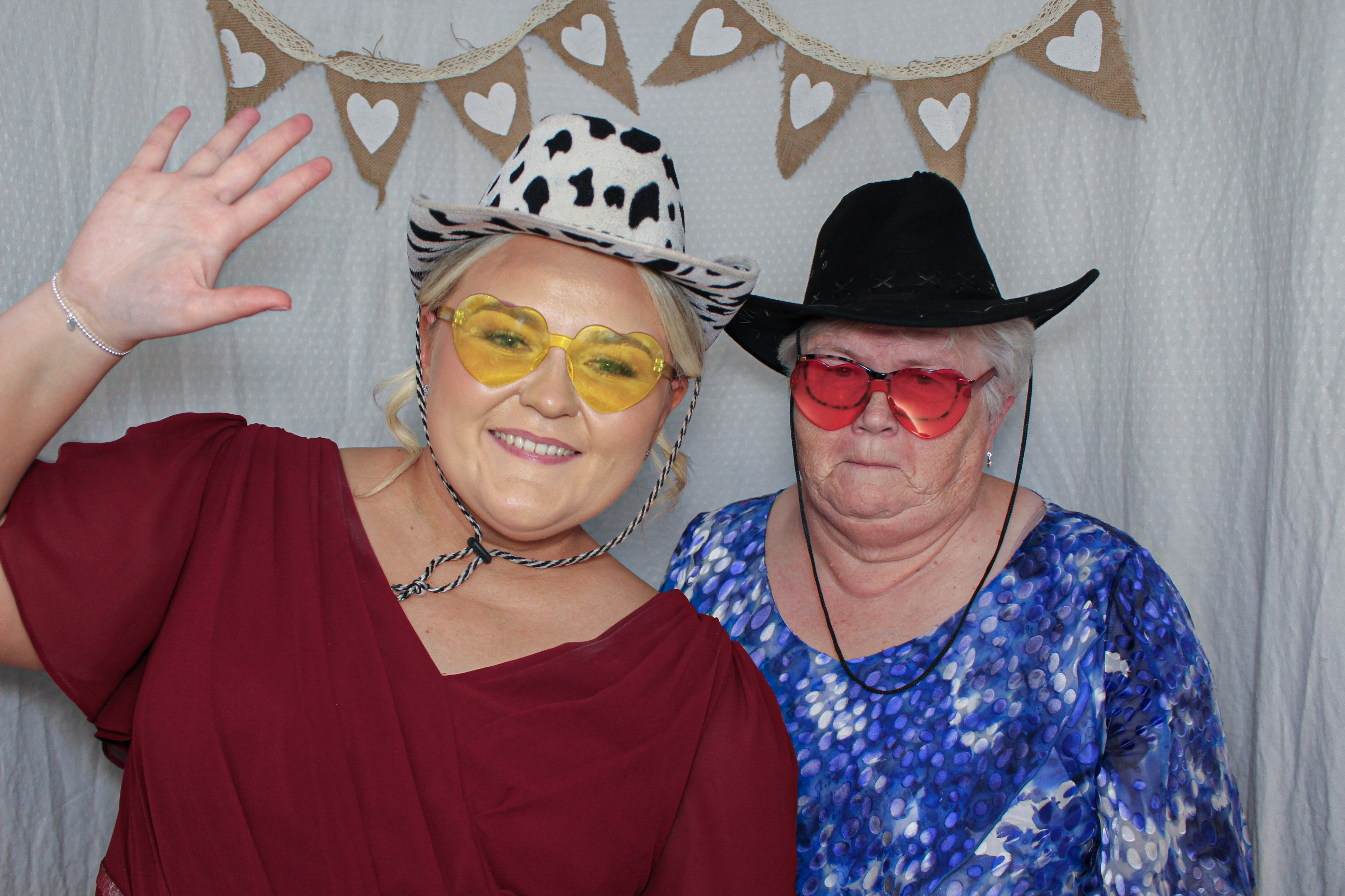 Emma & Chris' Wedding | View more photos from the event at gallery.capturecube.co.uk/u/Capture-Cube/Emma-Chris-Wedding