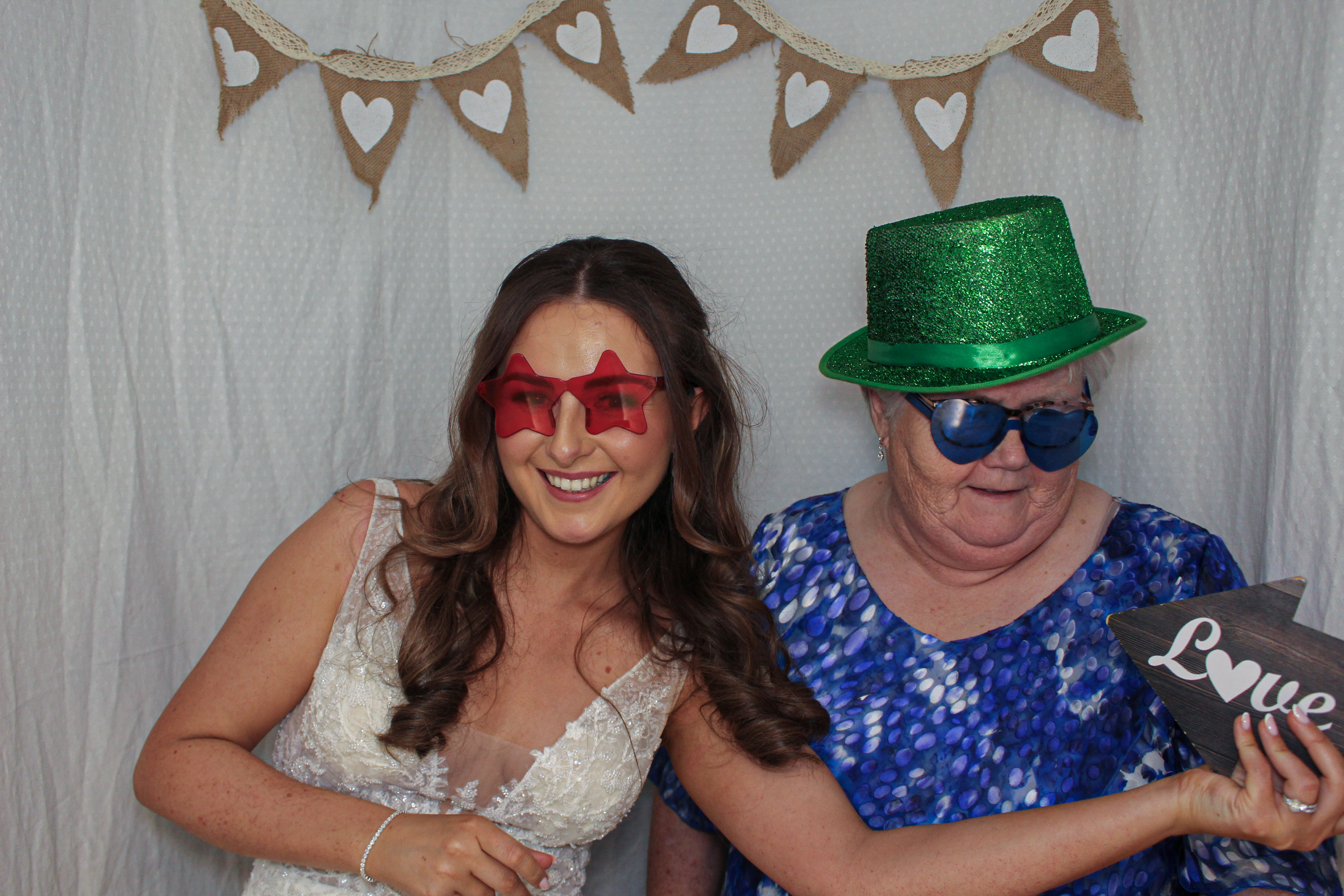 Emma & Chris' Wedding | View more photos from the event at gallery.capturecube.co.uk/u/Capture-Cube/Emma-Chris-Wedding