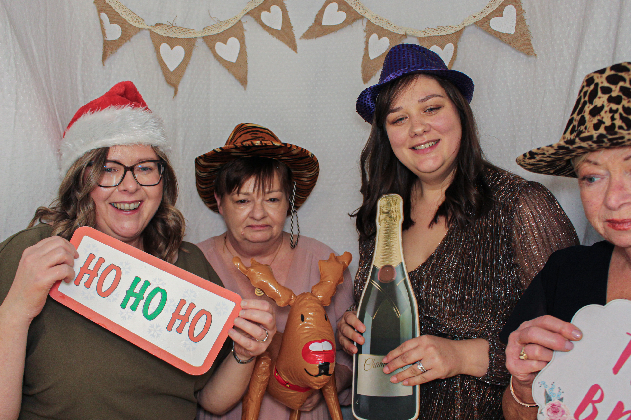 Emma & Chris' Wedding | View more photos from the event at gallery.capturecube.co.uk/u/Capture-Cube/Emma-Chris-Wedding