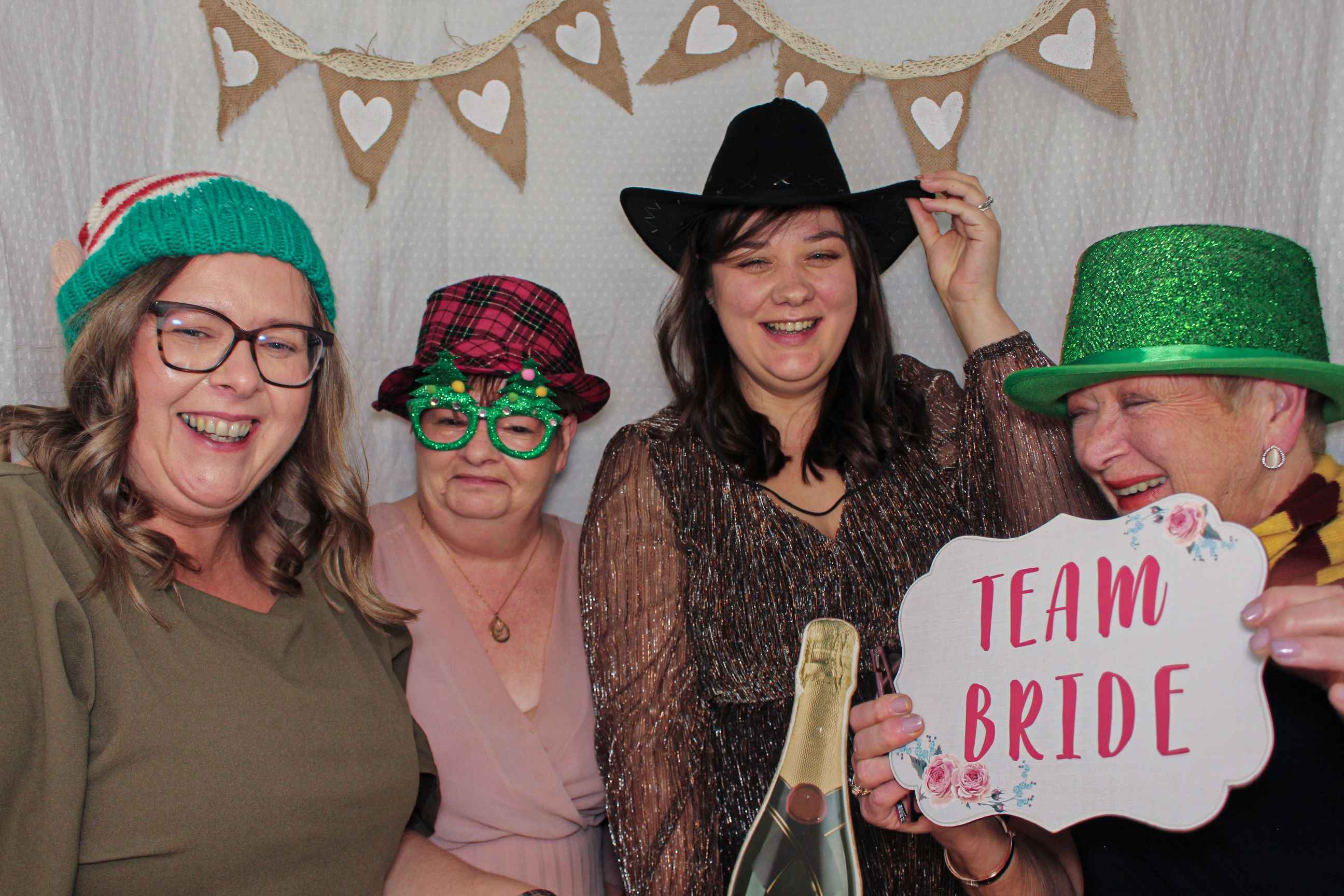 Emma & Chris' Wedding | View more photos from the event at gallery.capturecube.co.uk/u/Capture-Cube/Emma-Chris-Wedding