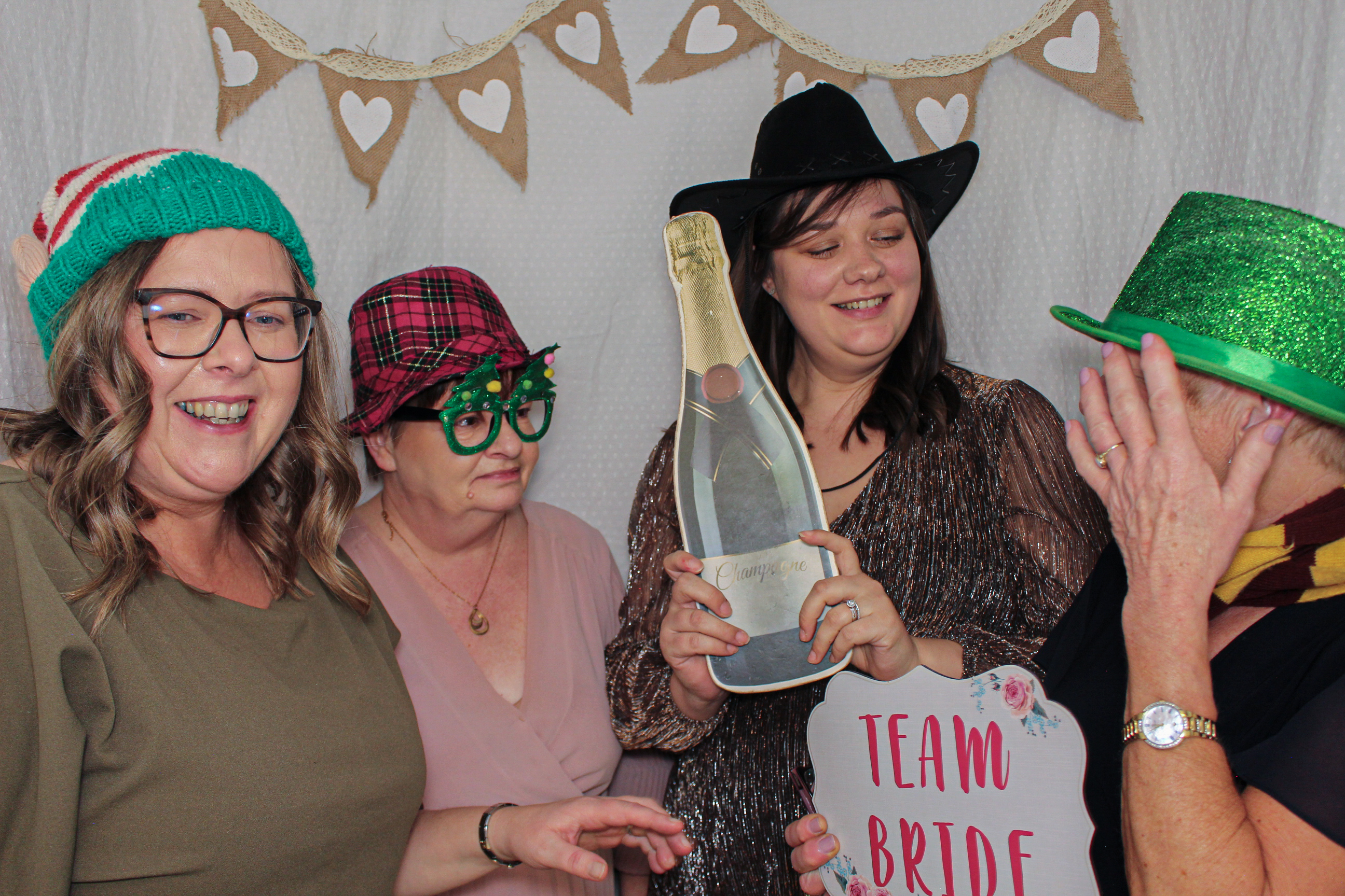 Emma & Chris' Wedding | View more photos from the event at gallery.capturecube.co.uk/u/Capture-Cube/Emma-Chris-Wedding