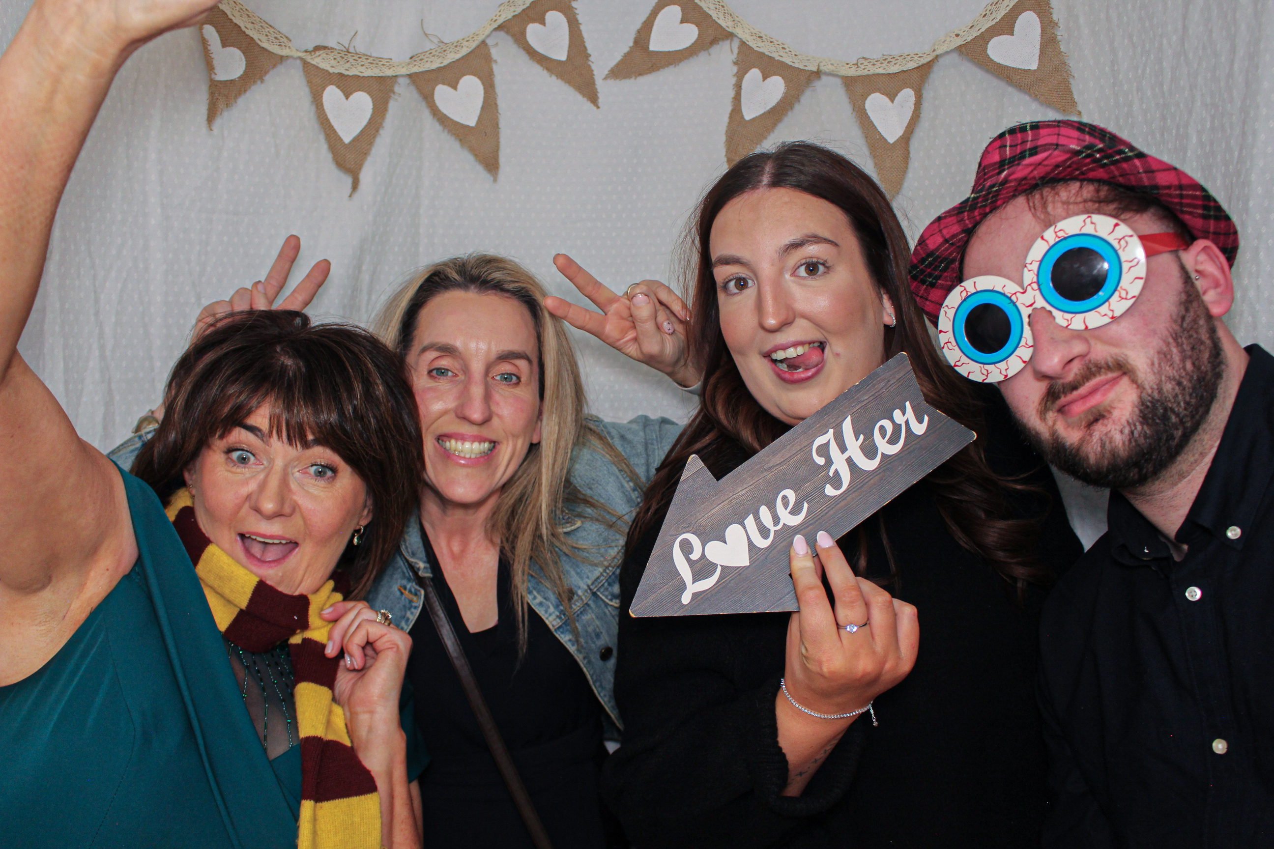 Emma & Chris' Wedding | View more photos from the event at gallery.capturecube.co.uk/u/Capture-Cube/Emma-Chris-Wedding