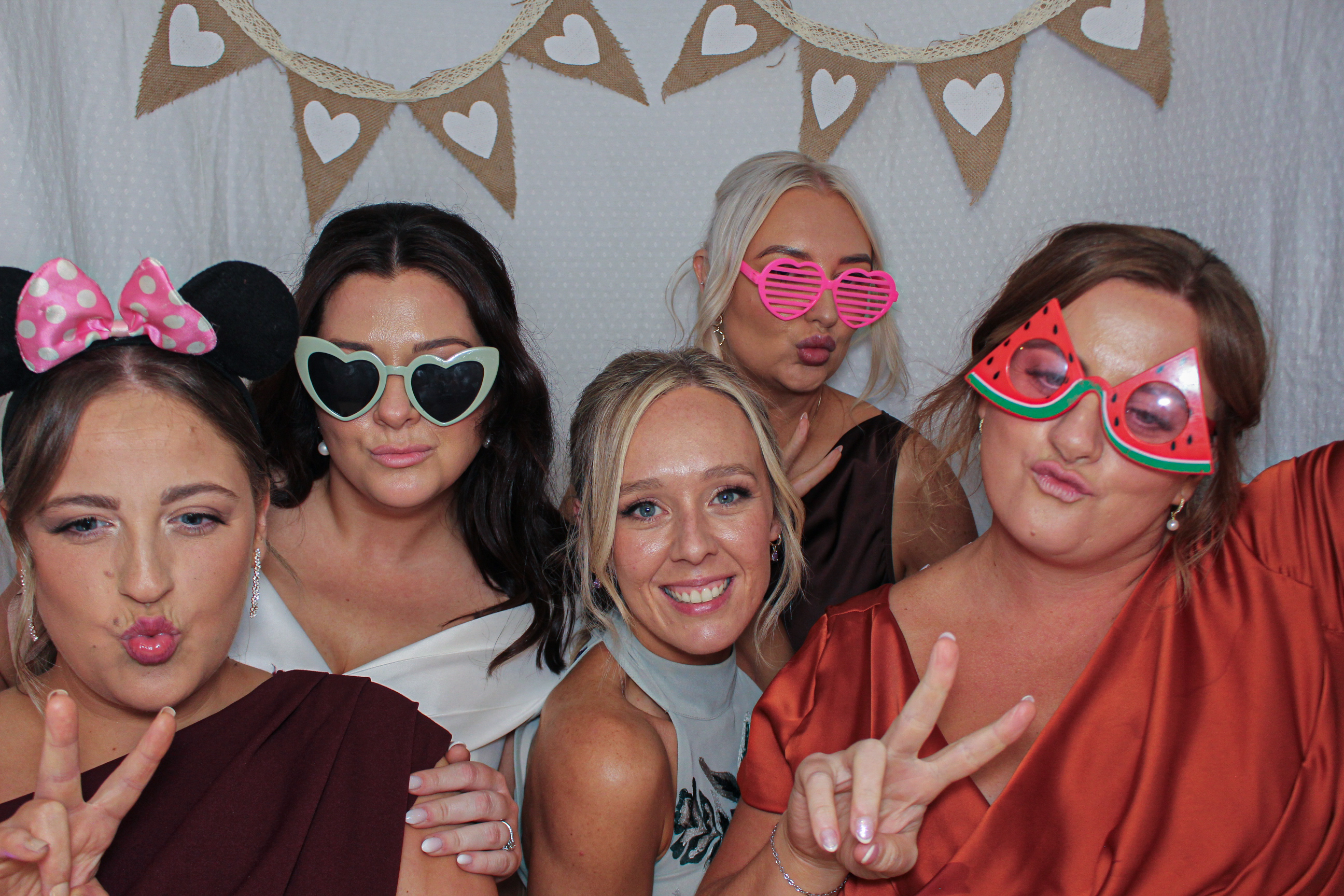 Georgina & Robert's Wedding | View more photos from the event at gallery.capturecube.co.uk/u/Capture-Cube/Georgina-Roberts-Wedding