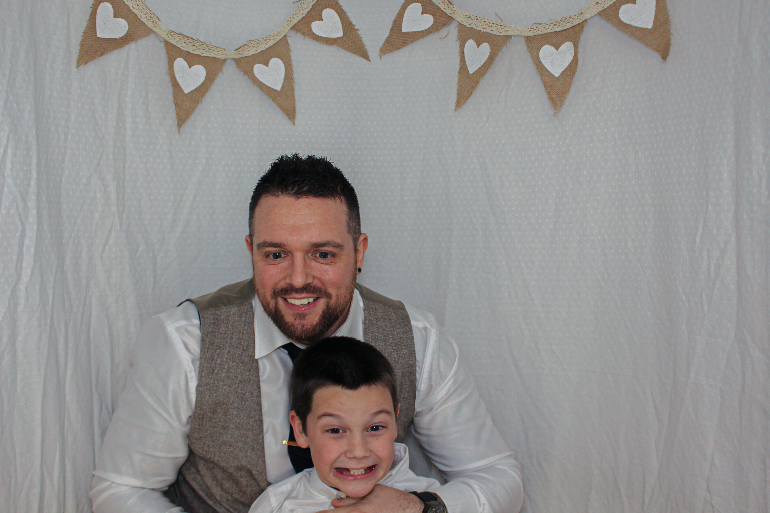 Georgina & Robert's Wedding | View more photos from the event at gallery.capturecube.co.uk/u/Capture-Cube/Georgina-Roberts-Wedding