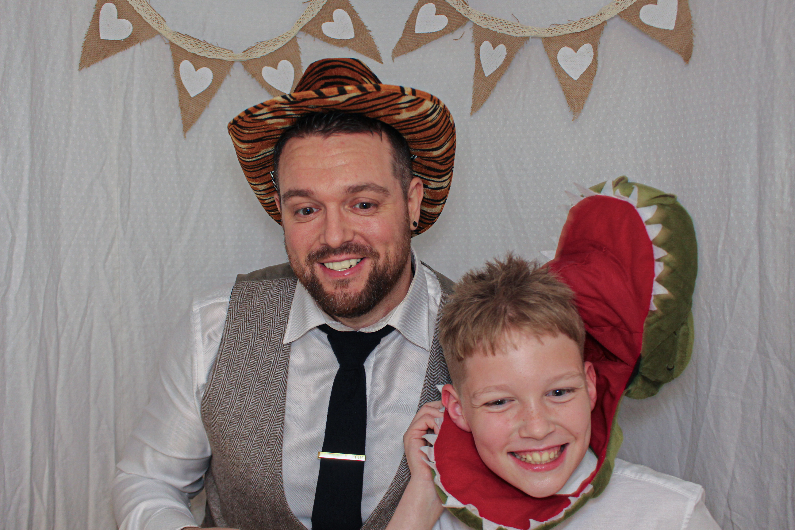 Georgina & Robert's Wedding | View more photos from the event at gallery.capturecube.co.uk/u/Capture-Cube/Georgina-Roberts-Wedding