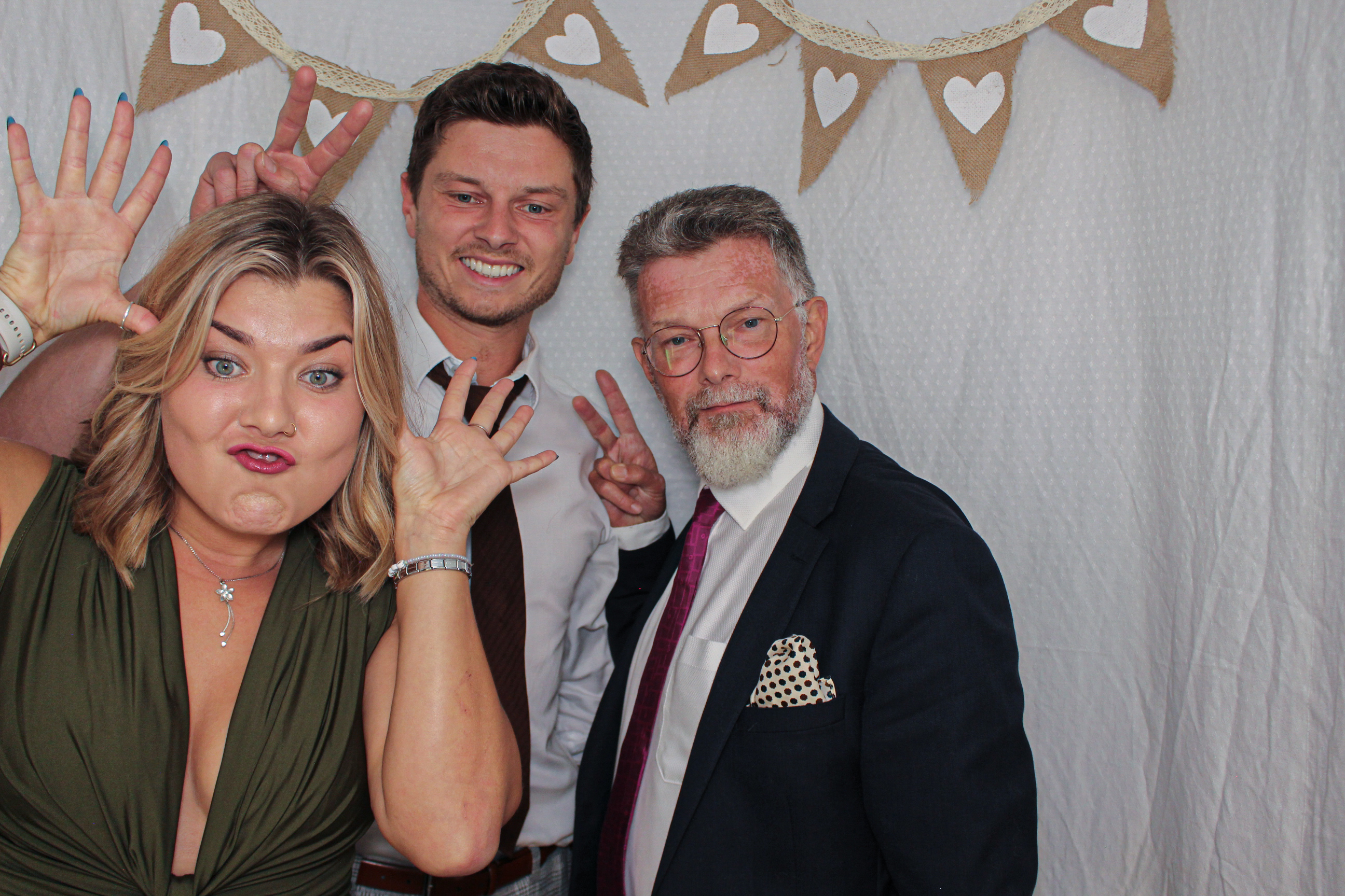 Georgina & Robert's Wedding | View more photos from the event at gallery.capturecube.co.uk/u/Capture-Cube/Georgina-Roberts-Wedding