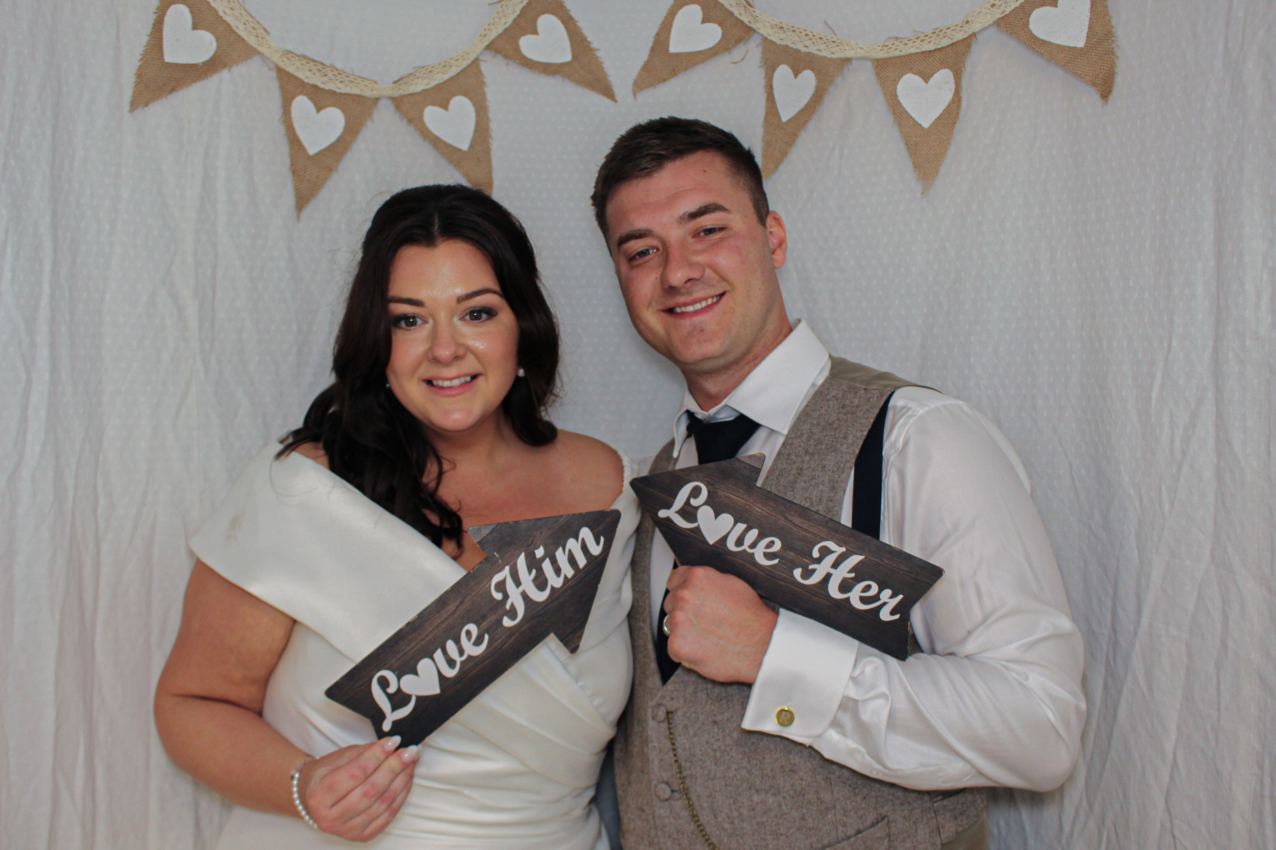 Georgina & Robert's Wedding | View more photos from the event at gallery.capturecube.co.uk/u/Capture-Cube/Georgina-Roberts-Wedding