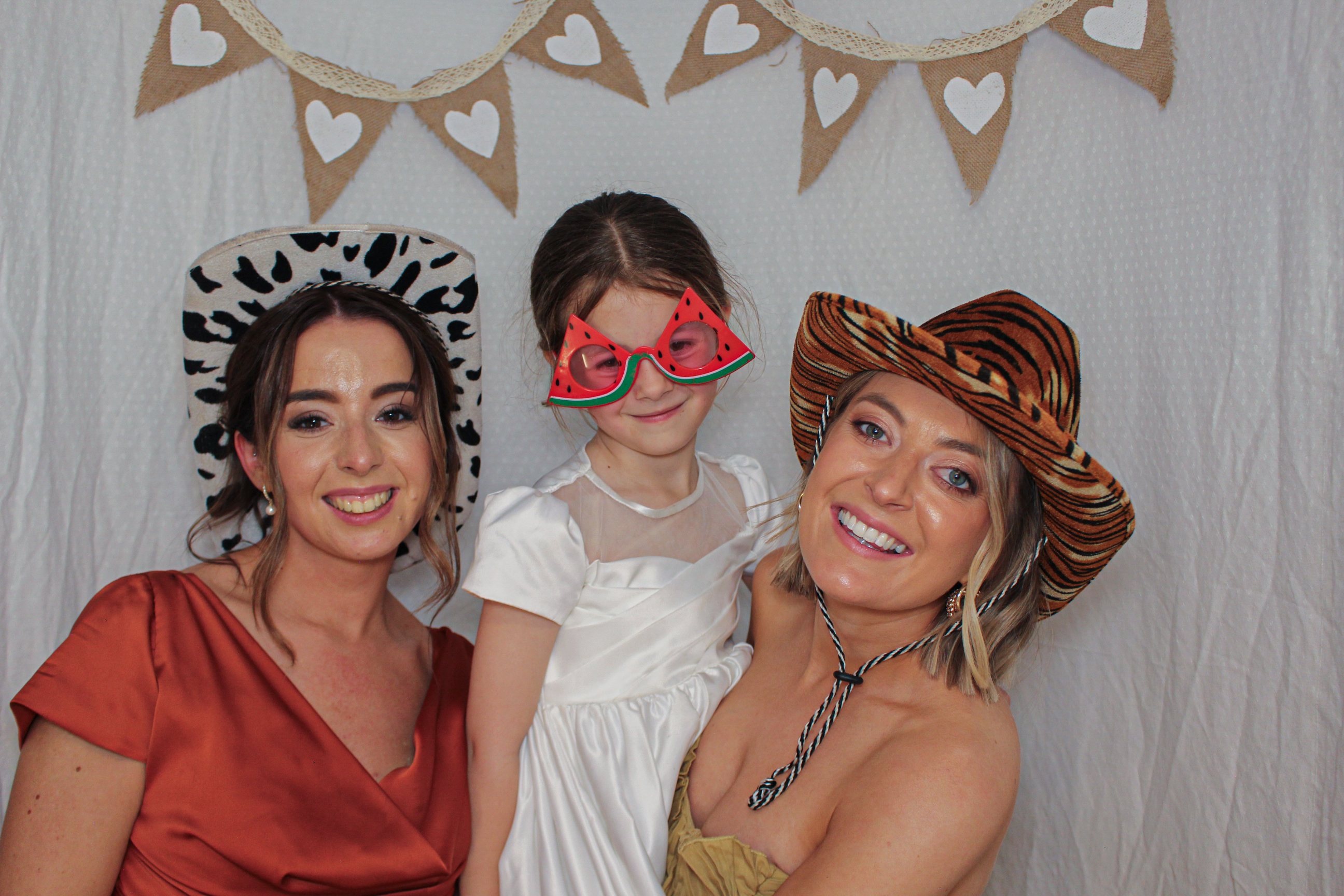 Georgina & Robert's Wedding | View more photos from the event at gallery.capturecube.co.uk/u/Capture-Cube/Georgina-Roberts-Wedding