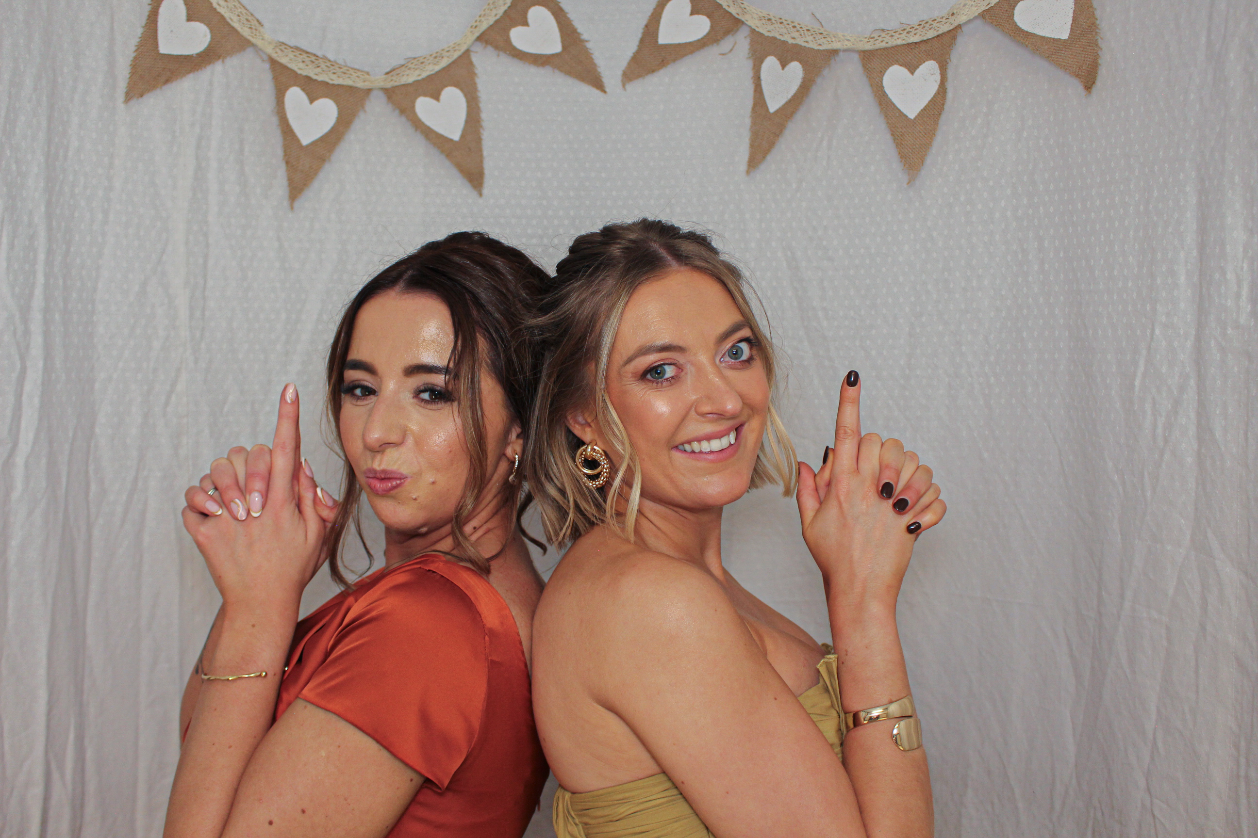 Georgina & Robert's Wedding | View more photos from the event at gallery.capturecube.co.uk/u/Capture-Cube/Georgina-Roberts-Wedding