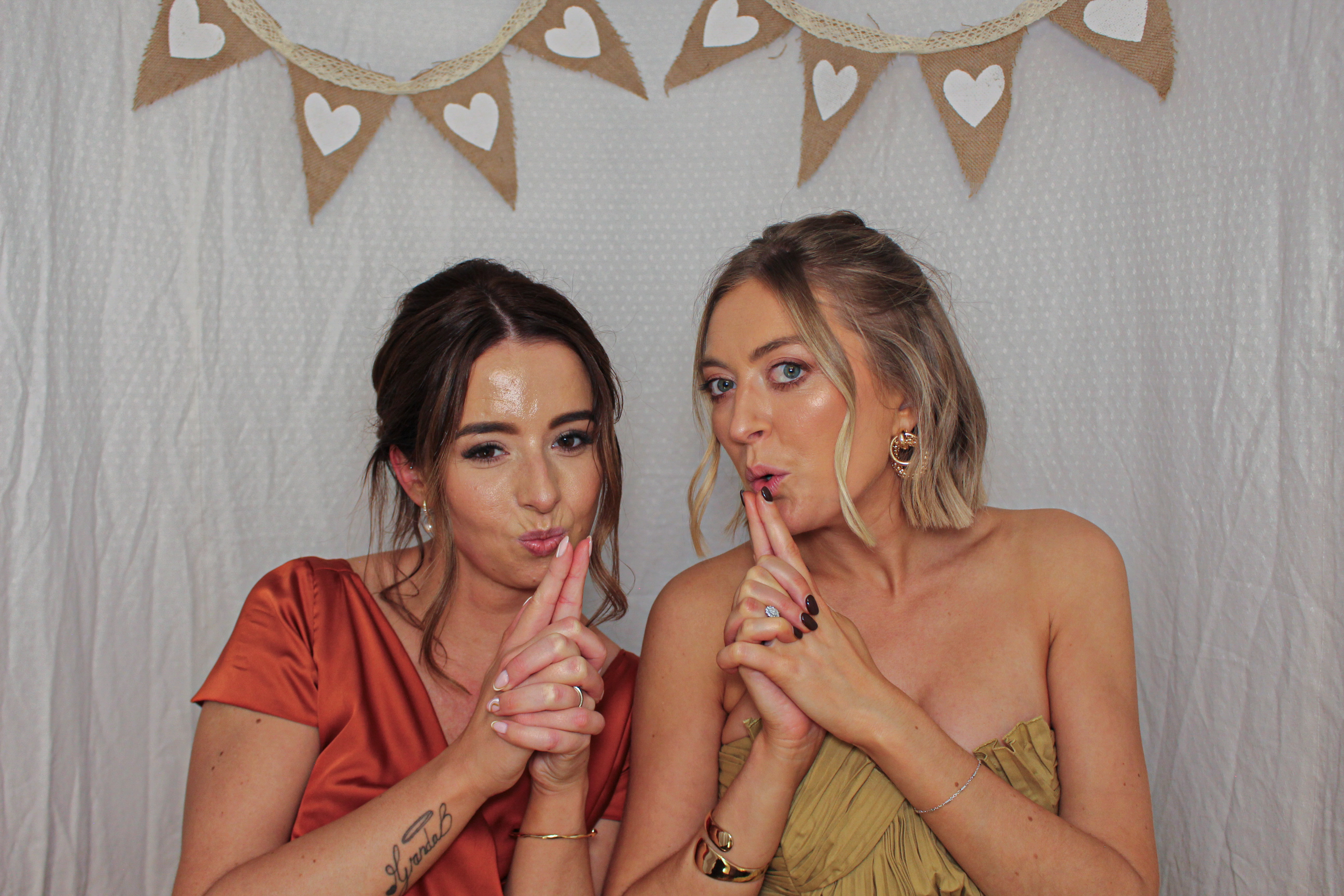 Georgina & Robert's Wedding | View more photos from the event at gallery.capturecube.co.uk/u/Capture-Cube/Georgina-Roberts-Wedding