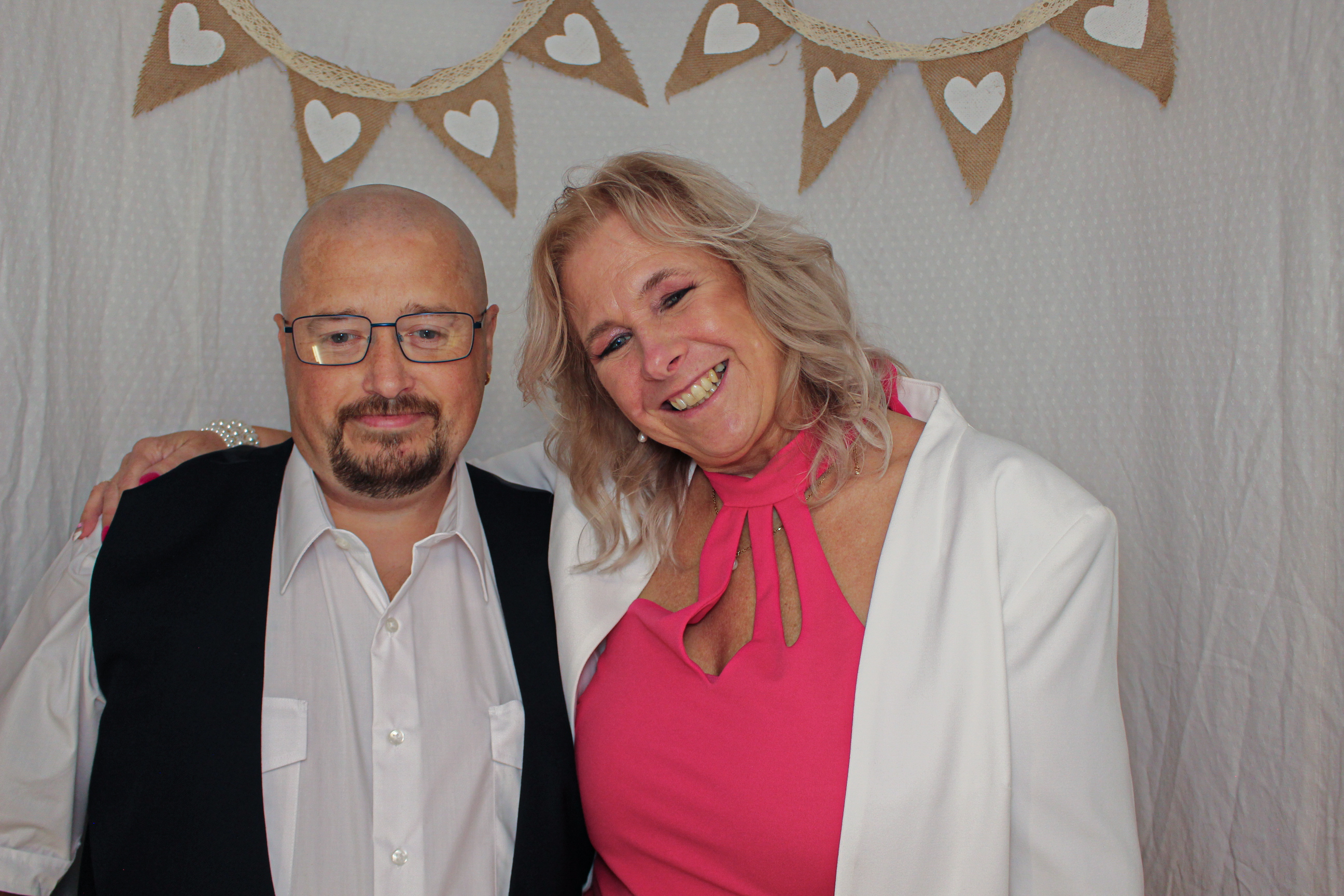 Georgina & Robert's Wedding | View more photos from the event at gallery.capturecube.co.uk/u/Capture-Cube/Georgina-Roberts-Wedding