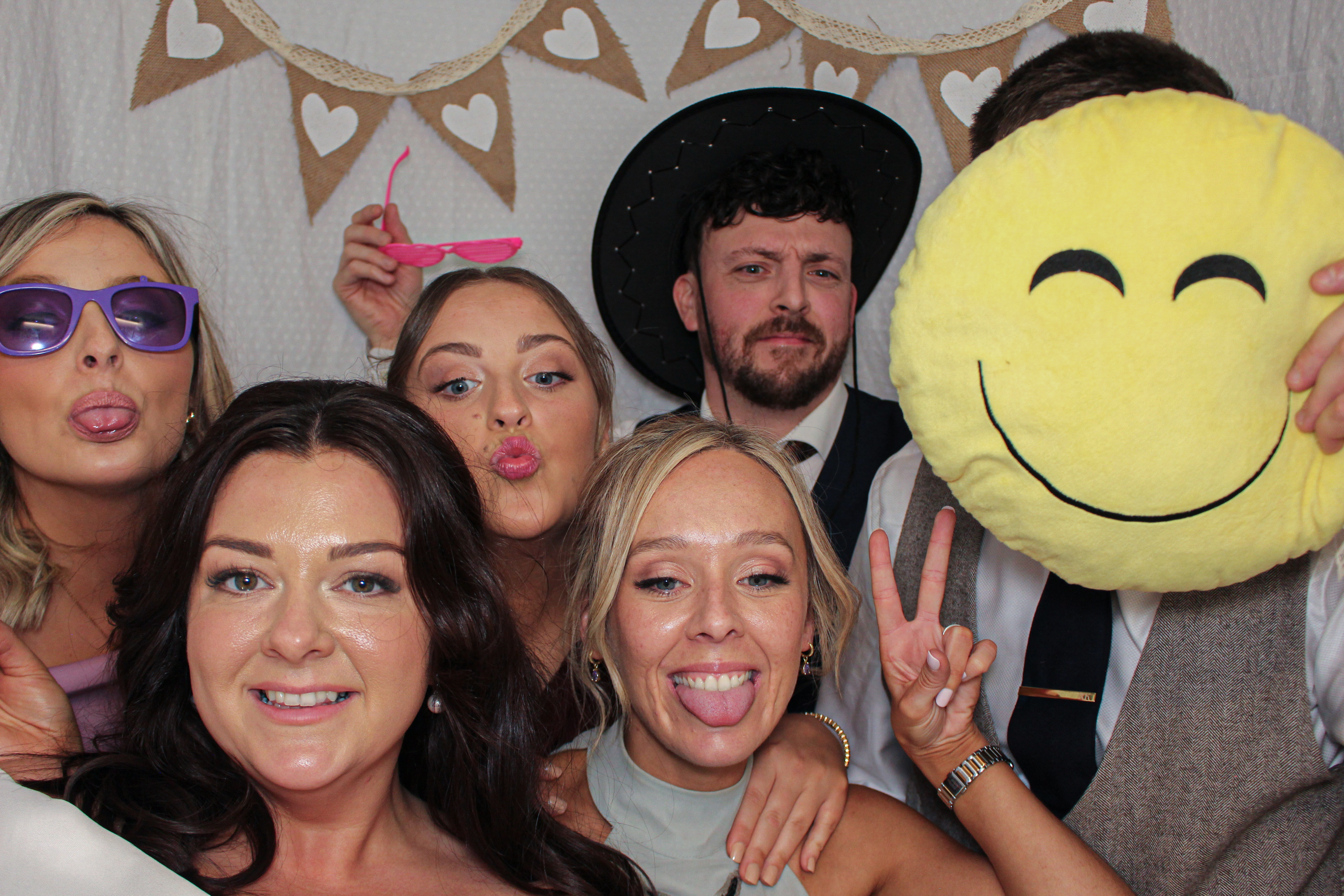 Georgina & Robert's Wedding | View more photos from the event at gallery.capturecube.co.uk/u/Capture-Cube/Georgina-Roberts-Wedding