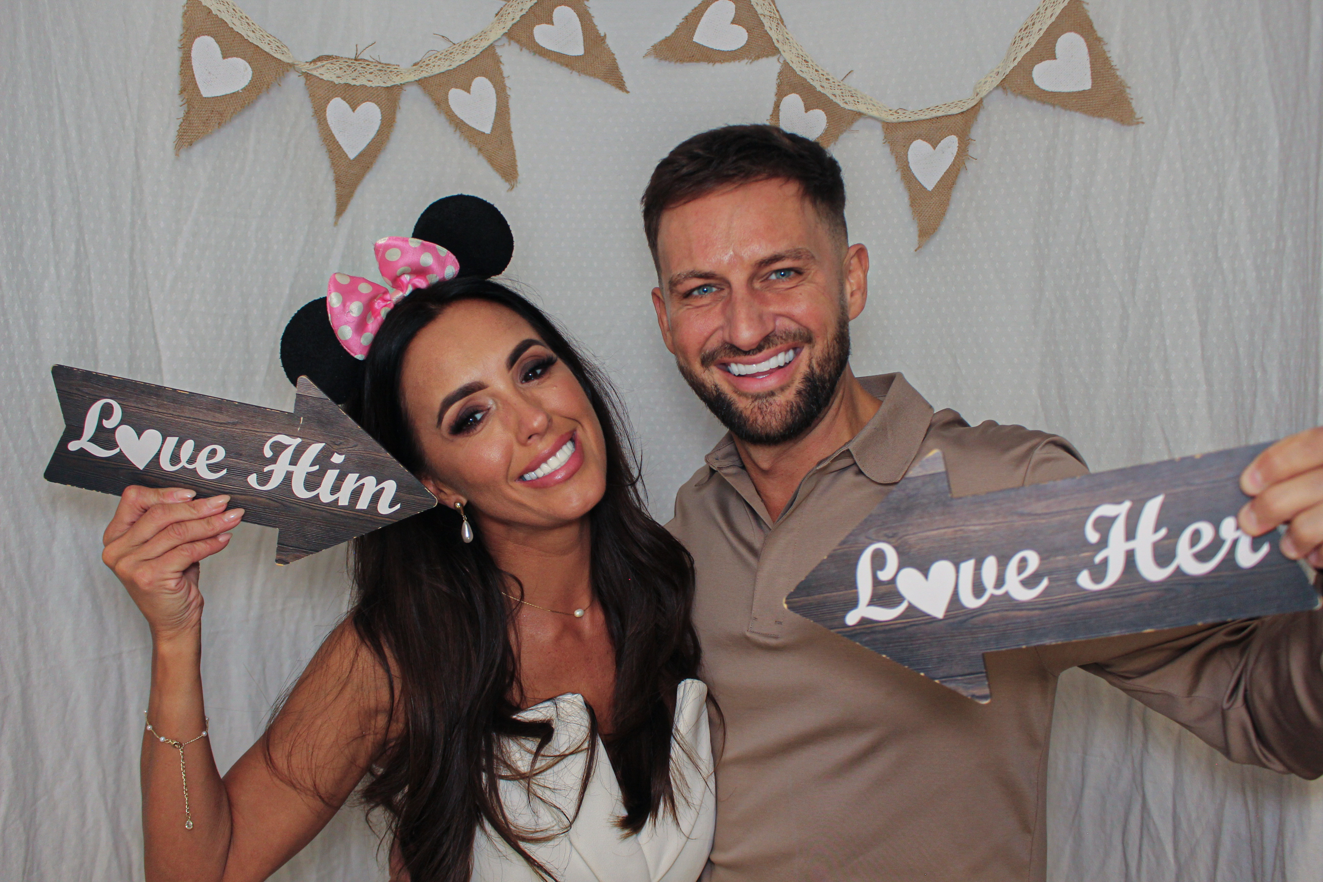 Karen & Kyle's Engagement Party | View more photos from the event at gallery.capturecube.co.uk/u/Capture-Cube/Karen-Kyles-Engagement-Party