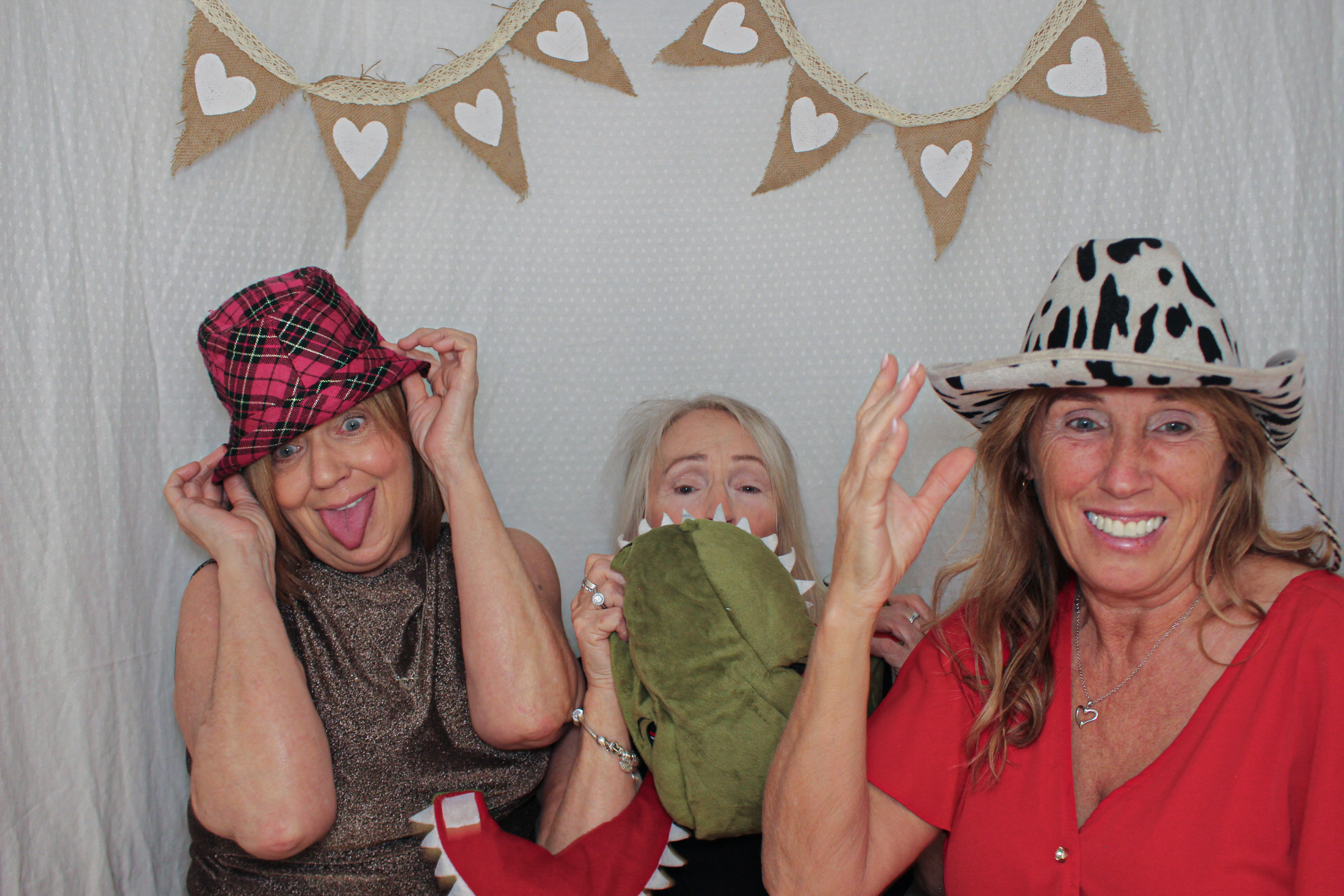 Karen & Kyle's Engagement Party | View more photos from the event at gallery.capturecube.co.uk/u/Capture-Cube/Karen-Kyles-Engagement-Party