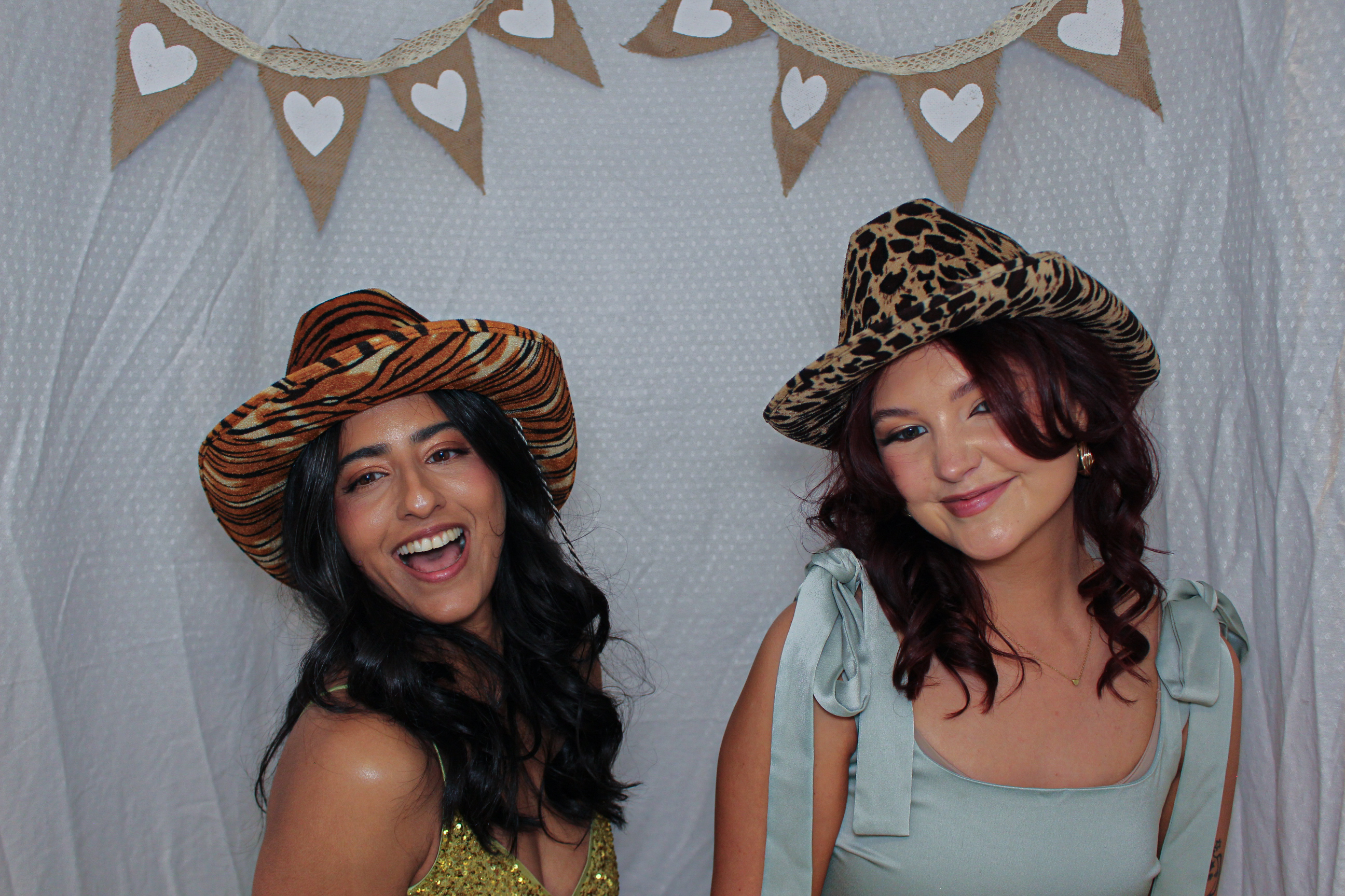 Laura & Lewis' Wedding | View more photos from the event at gallery.capturecube.co.uk/u/Capture-Cube/Laura-Lewis-Wedding