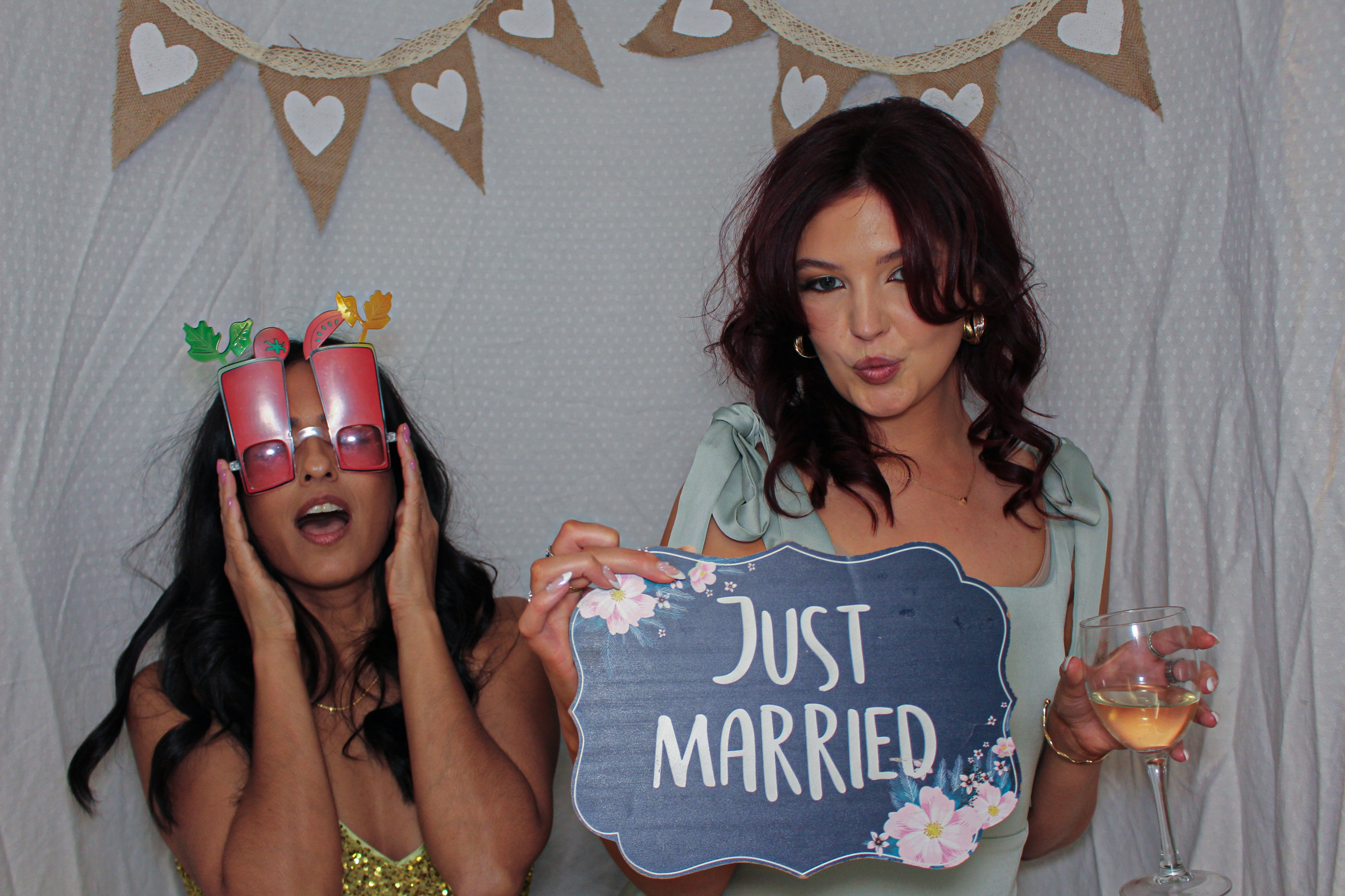 Laura & Lewis' Wedding | View more photos from the event at gallery.capturecube.co.uk/u/Capture-Cube/Laura-Lewis-Wedding