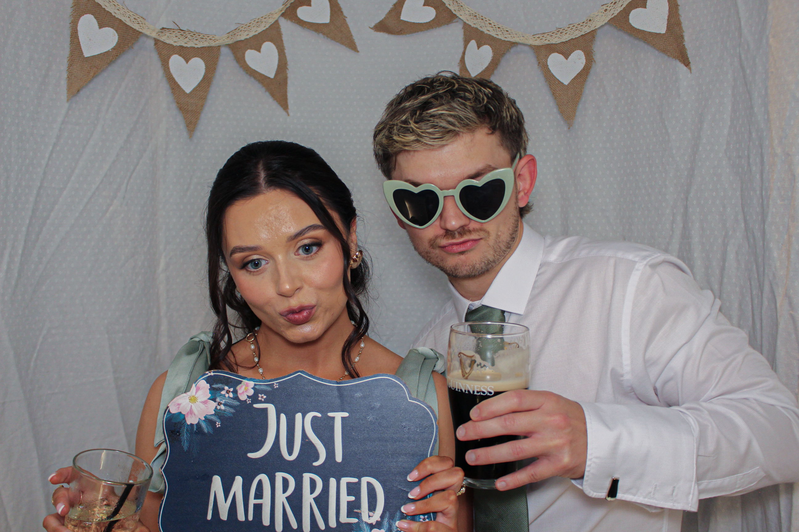 Laura & Lewis' Wedding | View more photos from the event at gallery.capturecube.co.uk/u/Capture-Cube/Laura-Lewis-Wedding