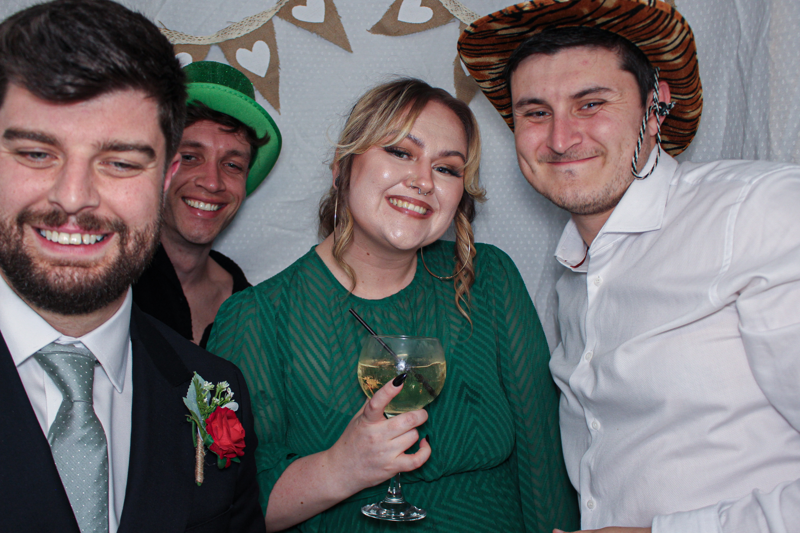 Laura & Lewis' Wedding | View more photos from the event at gallery.capturecube.co.uk/u/Capture-Cube/Laura-Lewis-Wedding