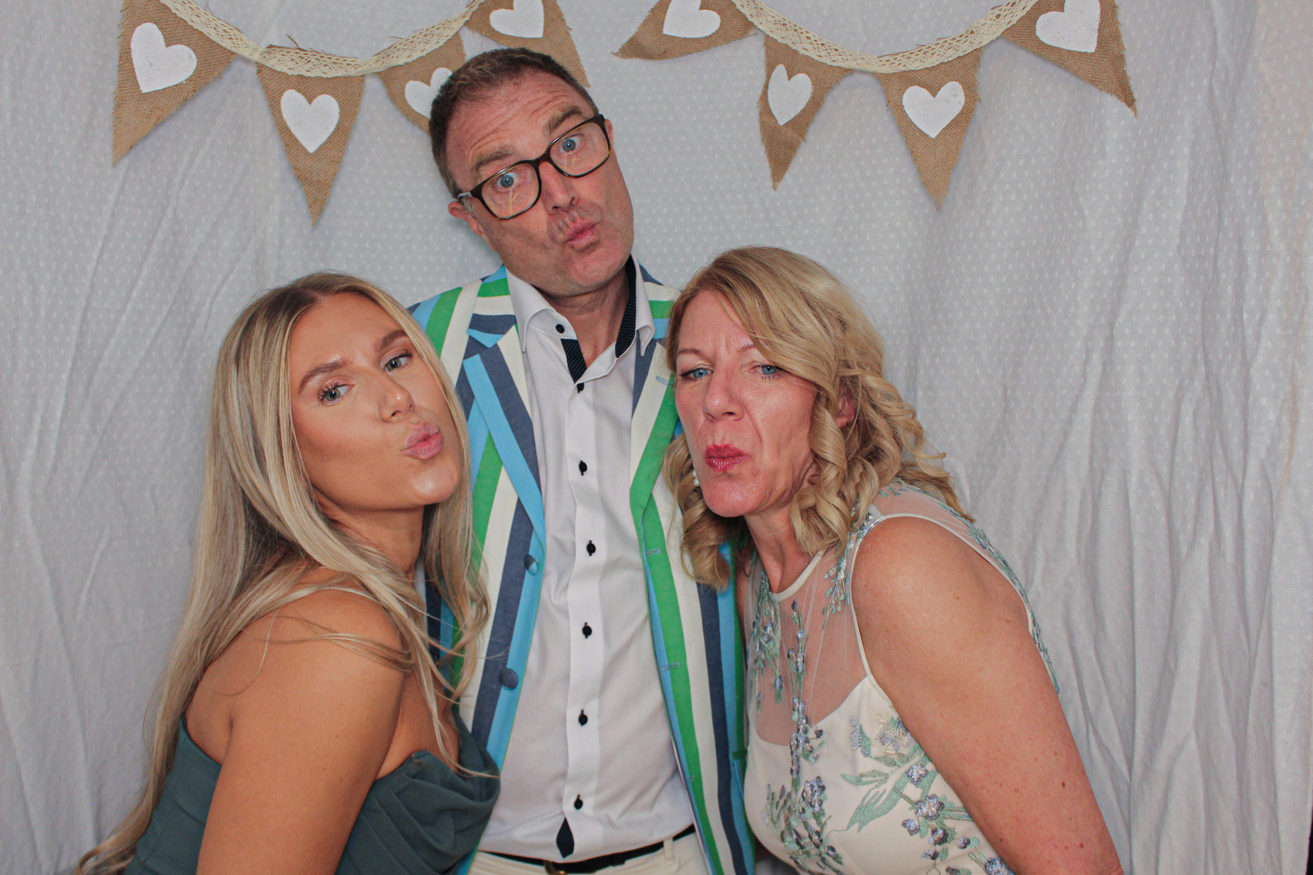 Laura & Lewis' Wedding | View more photos from the event at gallery.capturecube.co.uk/u/Capture-Cube/Laura-Lewis-Wedding