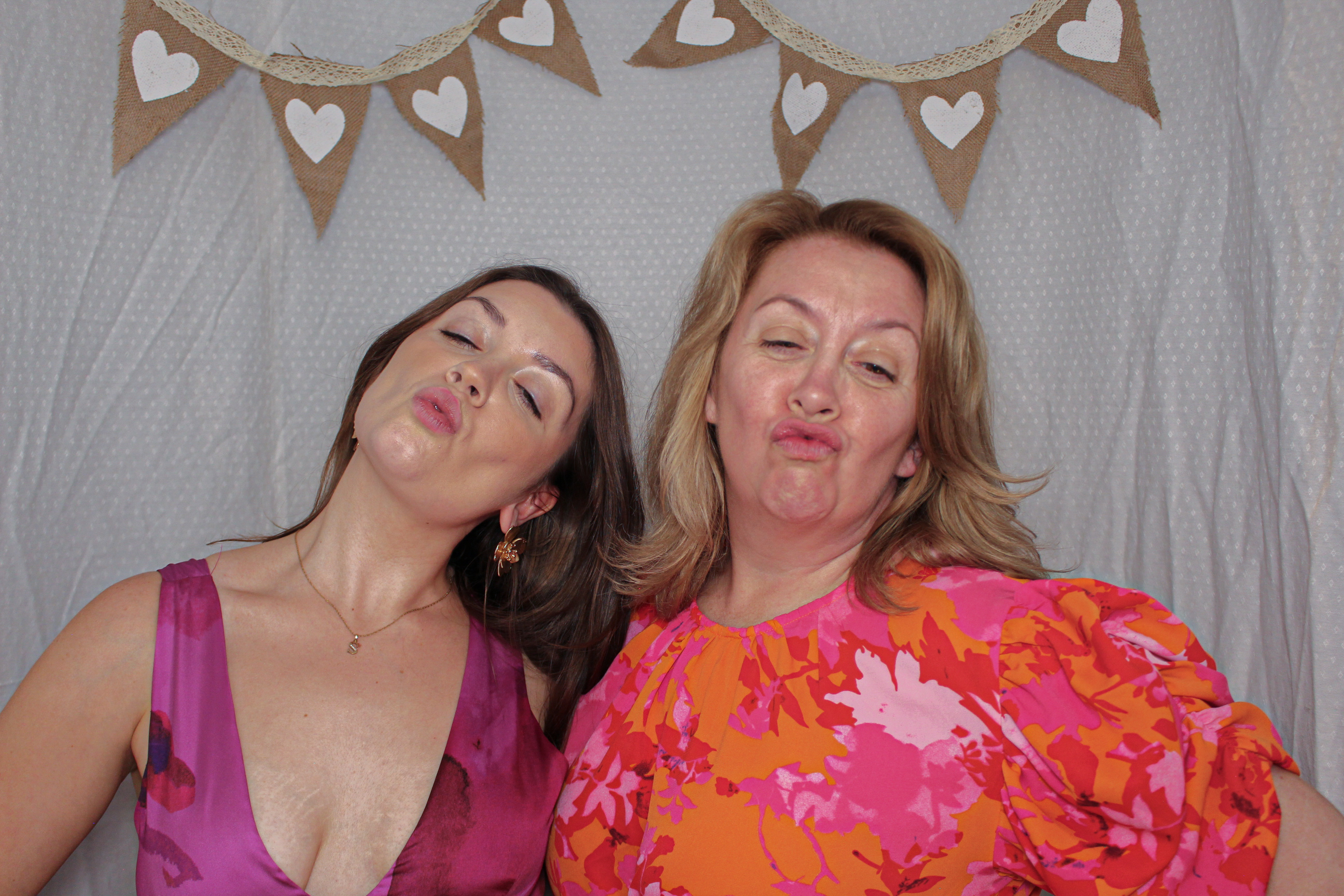 Laura & Lewis' Wedding | View more photos from the event at gallery.capturecube.co.uk/u/Capture-Cube/Laura-Lewis-Wedding