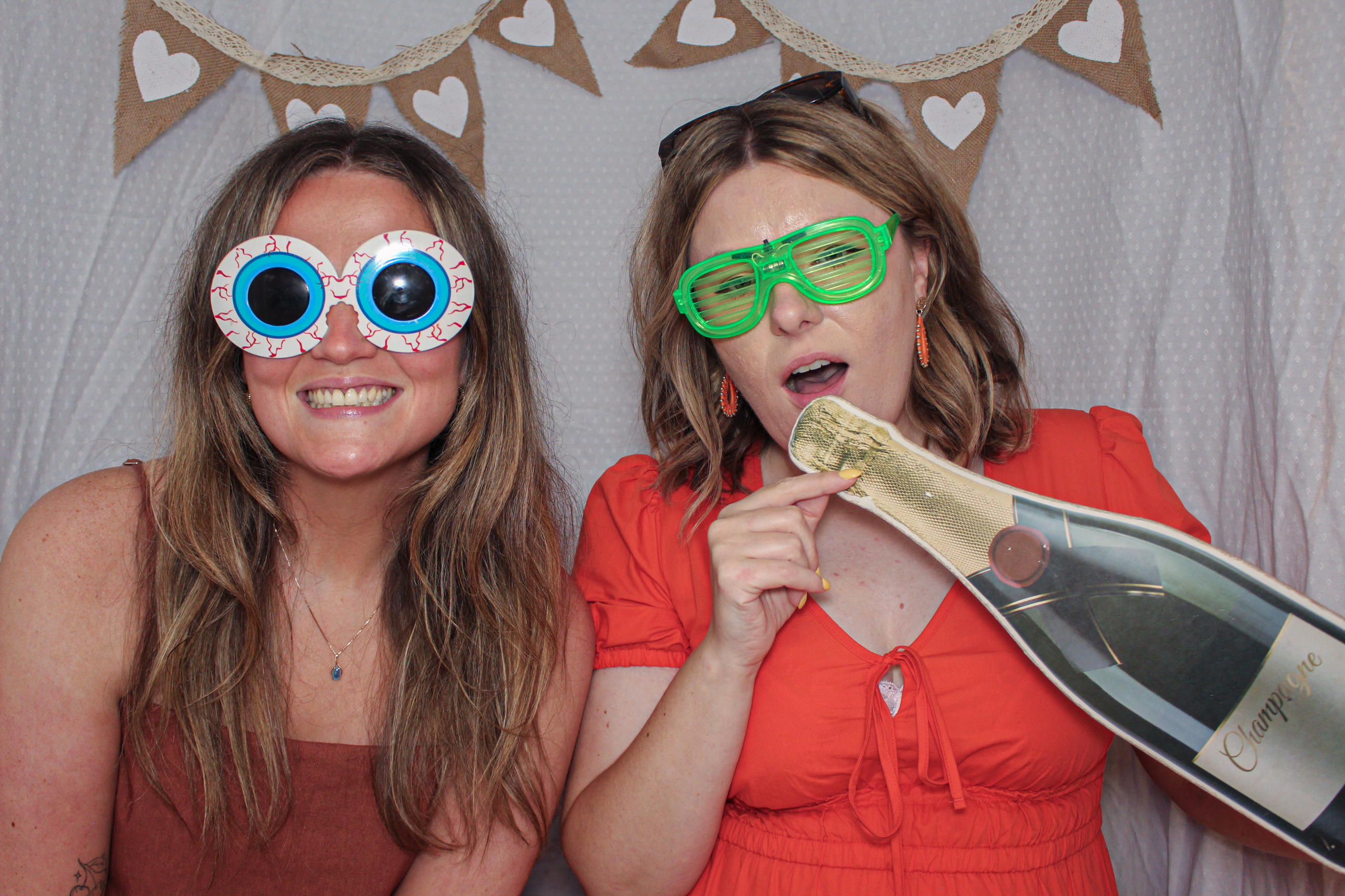 Laura & Lewis' Wedding | View more photos from the event at gallery.capturecube.co.uk/u/Capture-Cube/Laura-Lewis-Wedding