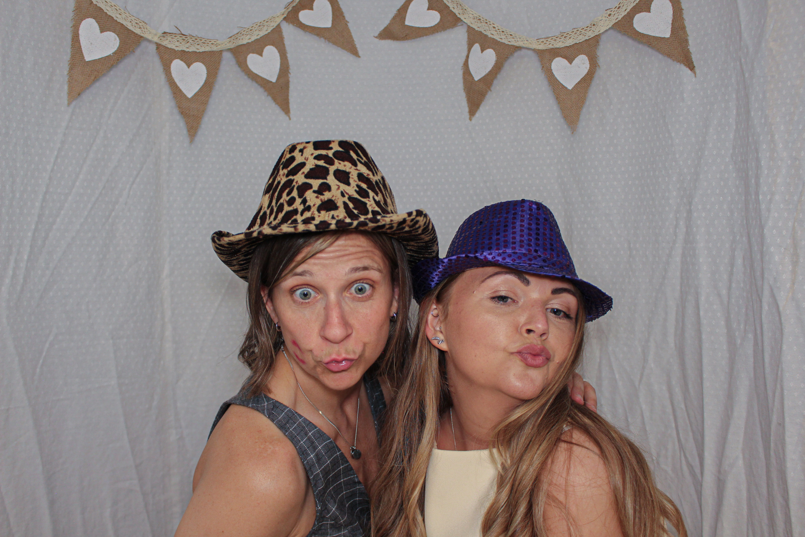 Laura & Lewis' Wedding | View more photos from the event at gallery.capturecube.co.uk/u/Capture-Cube/Laura-Lewis-Wedding