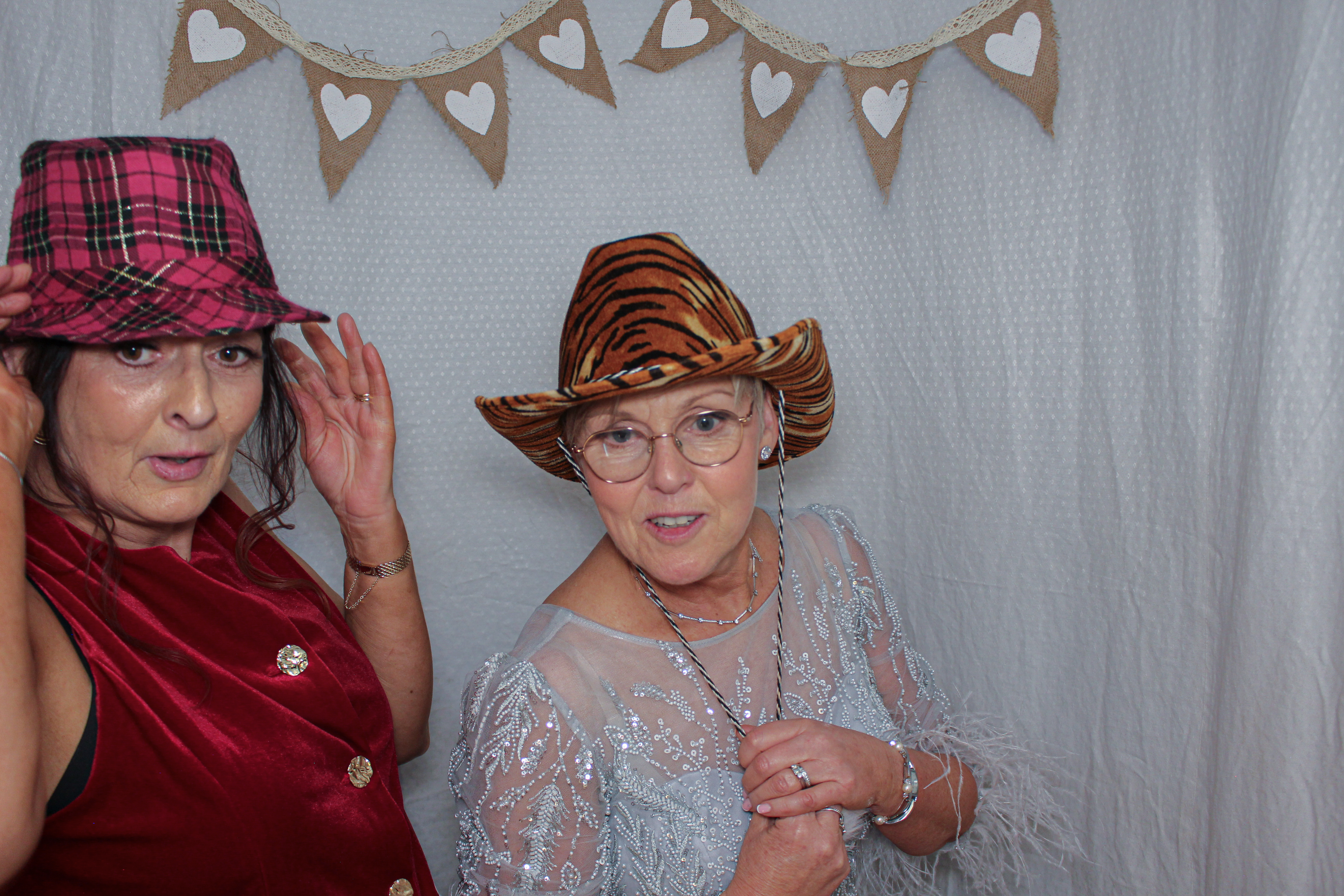 Rebecca & Christopher's Wedding | View more photos from the event at gallery.capturecube.co.uk/u/Capture-Cube/Rebecca-Christophers-Wedding