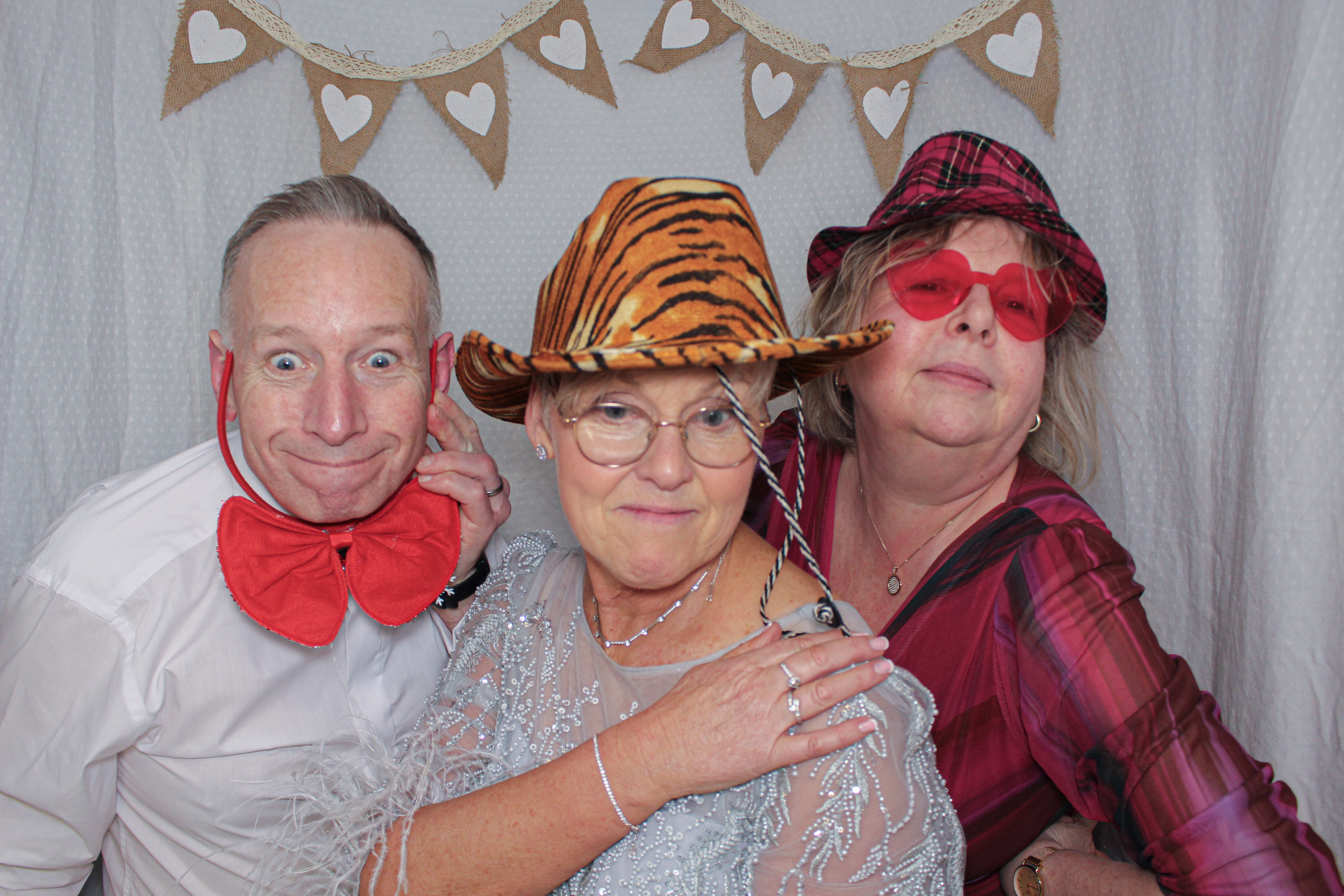 Rebecca & Christopher's Wedding | View more photos from the event at gallery.capturecube.co.uk/u/Capture-Cube/Rebecca-Christophers-Wedding