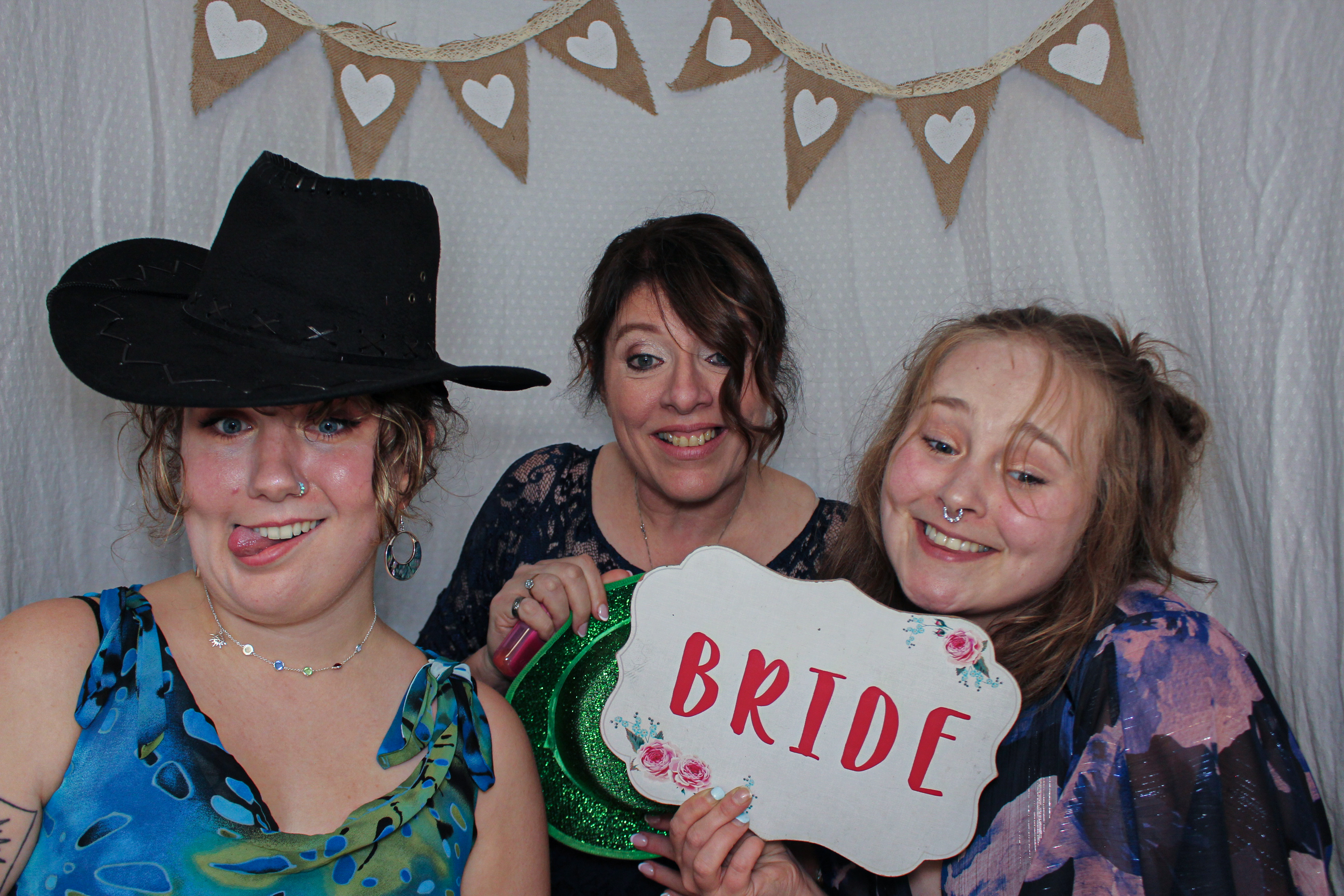 Sarah & Mark's Wedding | View more photos from the event at gallery.capturecube.co.uk/u/Capture-Cube/Sarah-Marks-Wedding