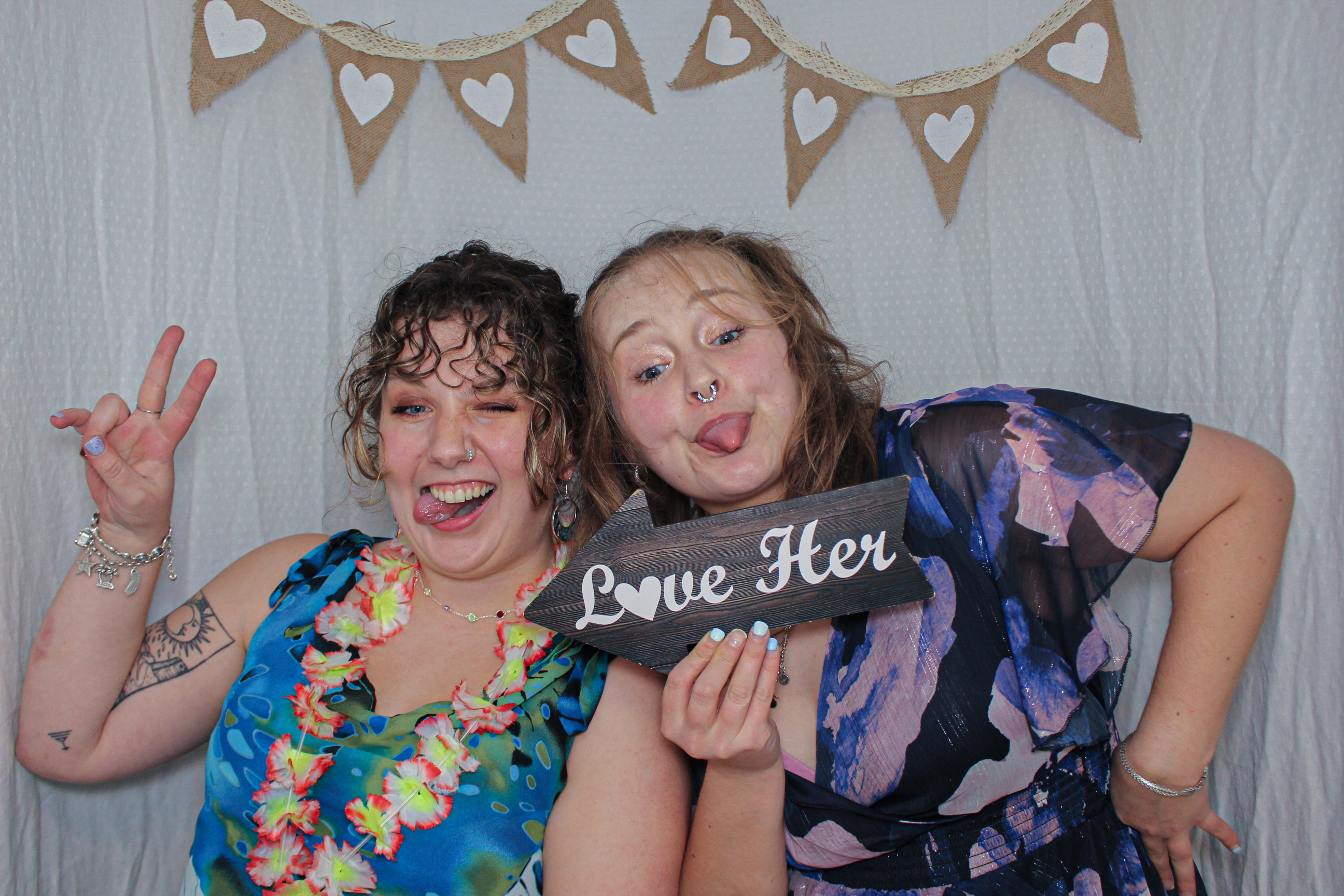 Sarah & Mark's Wedding | View more photos from the event at gallery.capturecube.co.uk/u/Capture-Cube/Sarah-Marks-Wedding