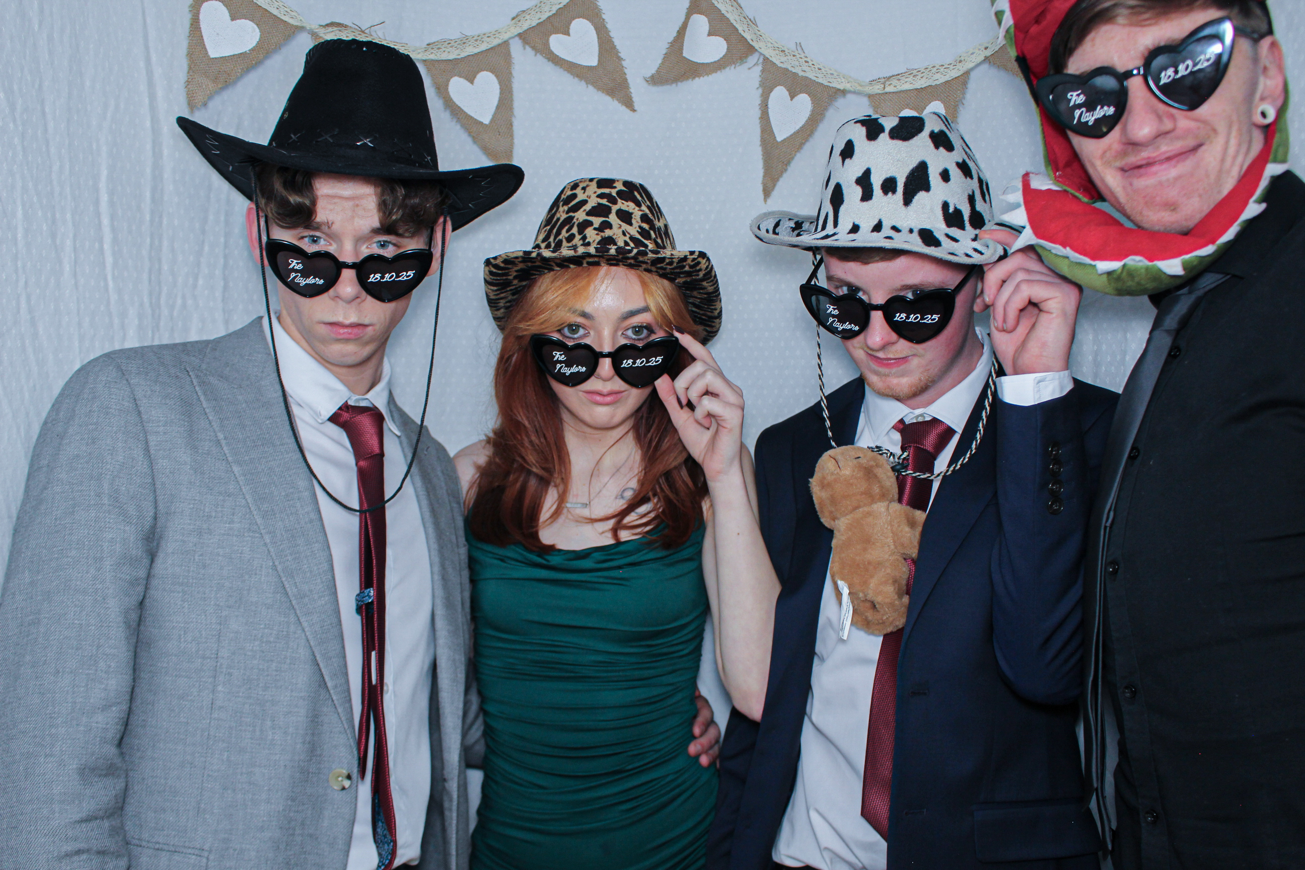 Sarah & Mark's Wedding | View more photos from the event at gallery.capturecube.co.uk/u/Capture-Cube/Sarah-Marks-Wedding