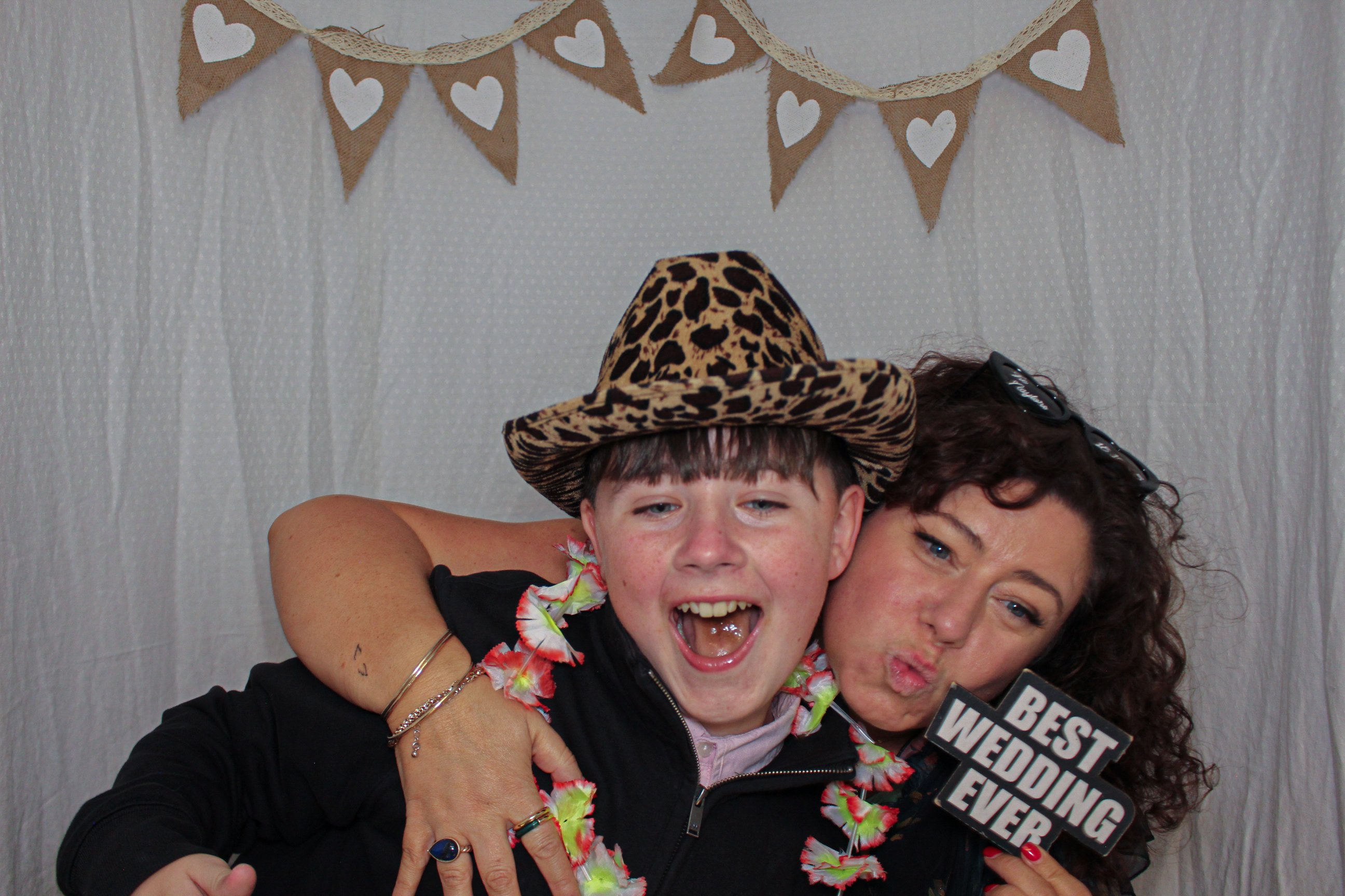 Sarah & Mark's Wedding | View more photos from the event at gallery.capturecube.co.uk/u/Capture-Cube/Sarah-Marks-Wedding