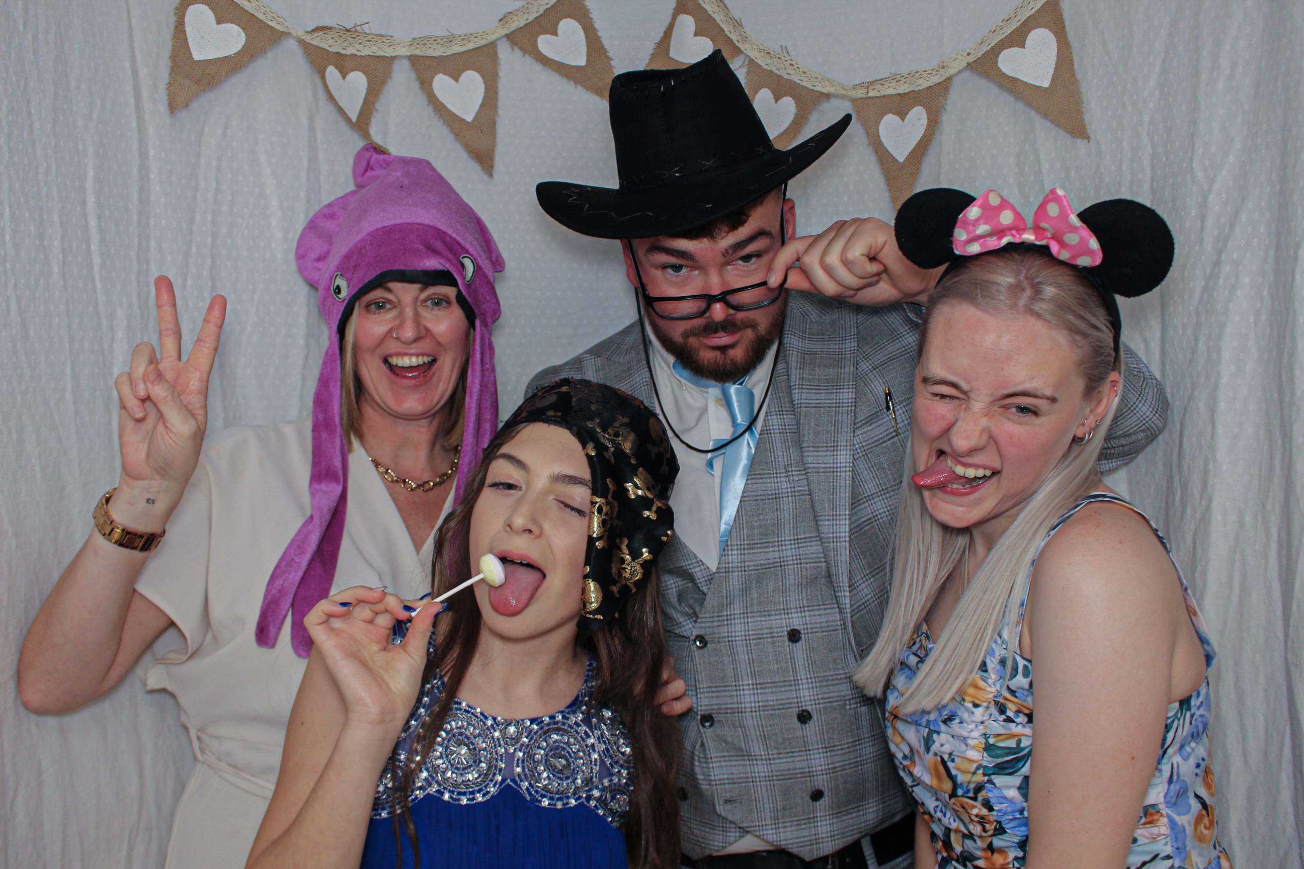 Sarah & Mark's Wedding | View more photos from the event at gallery.capturecube.co.uk/u/Capture-Cube/Sarah-Marks-Wedding