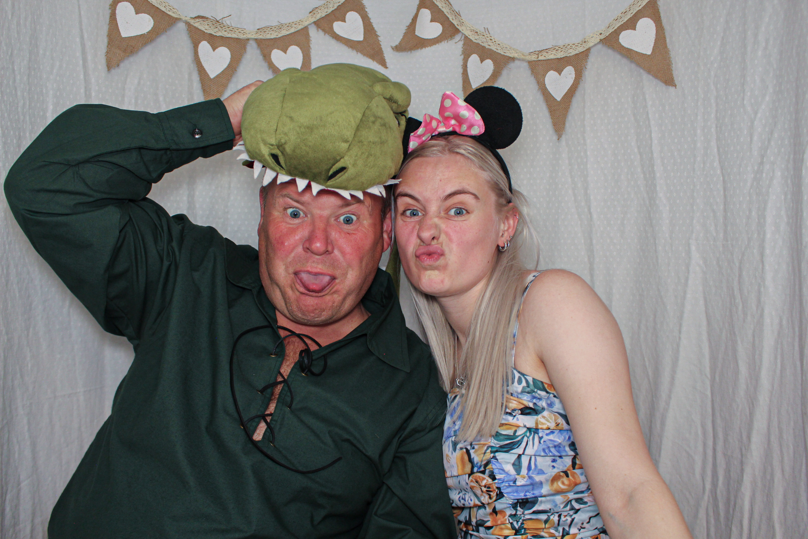 Sarah & Mark's Wedding | View more photos from the event at gallery.capturecube.co.uk/u/Capture-Cube/Sarah-Marks-Wedding