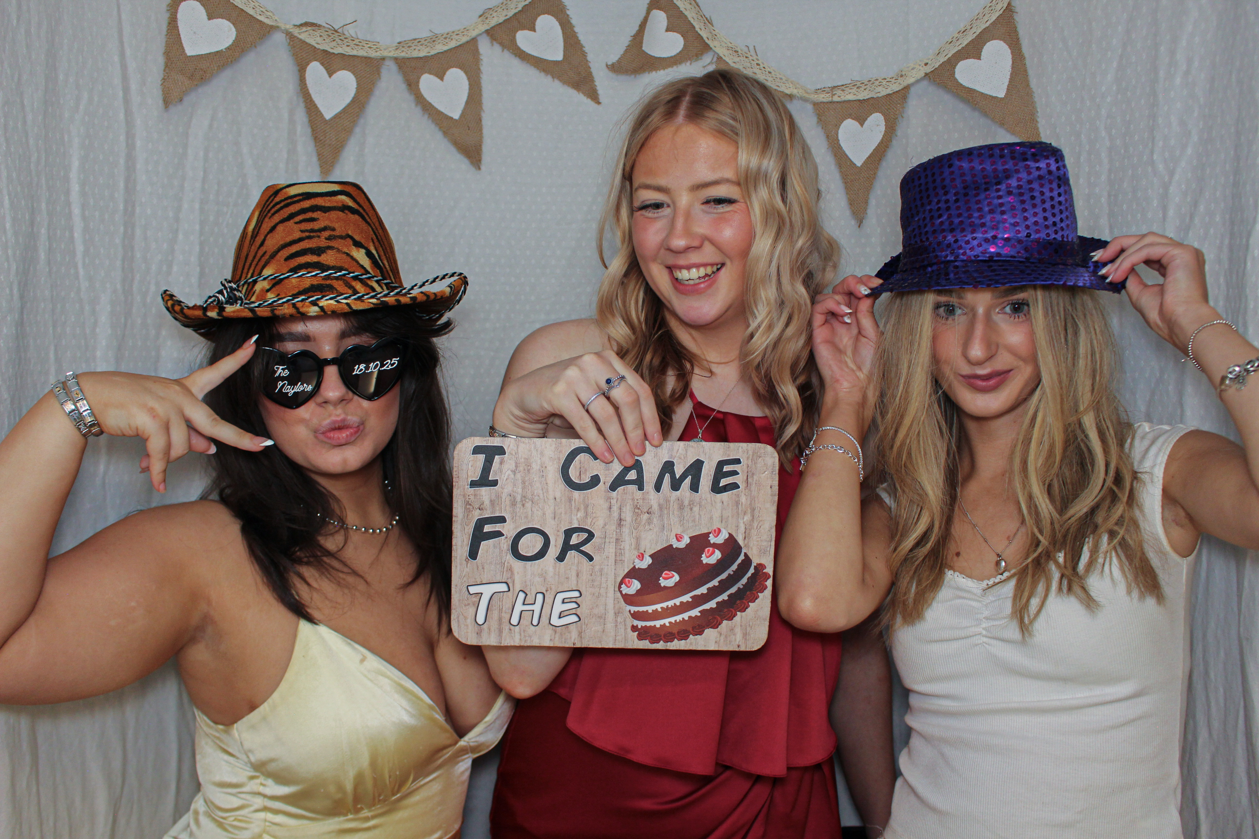 Sarah & Mark's Wedding | View more photos from the event at gallery.capturecube.co.uk/u/Capture-Cube/Sarah-Marks-Wedding