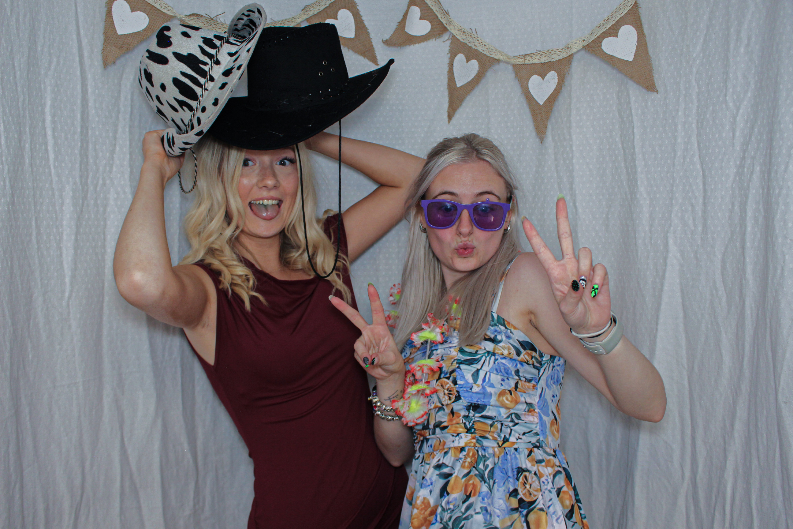 Sarah & Mark's Wedding | View more photos from the event at gallery.capturecube.co.uk/u/Capture-Cube/Sarah-Marks-Wedding