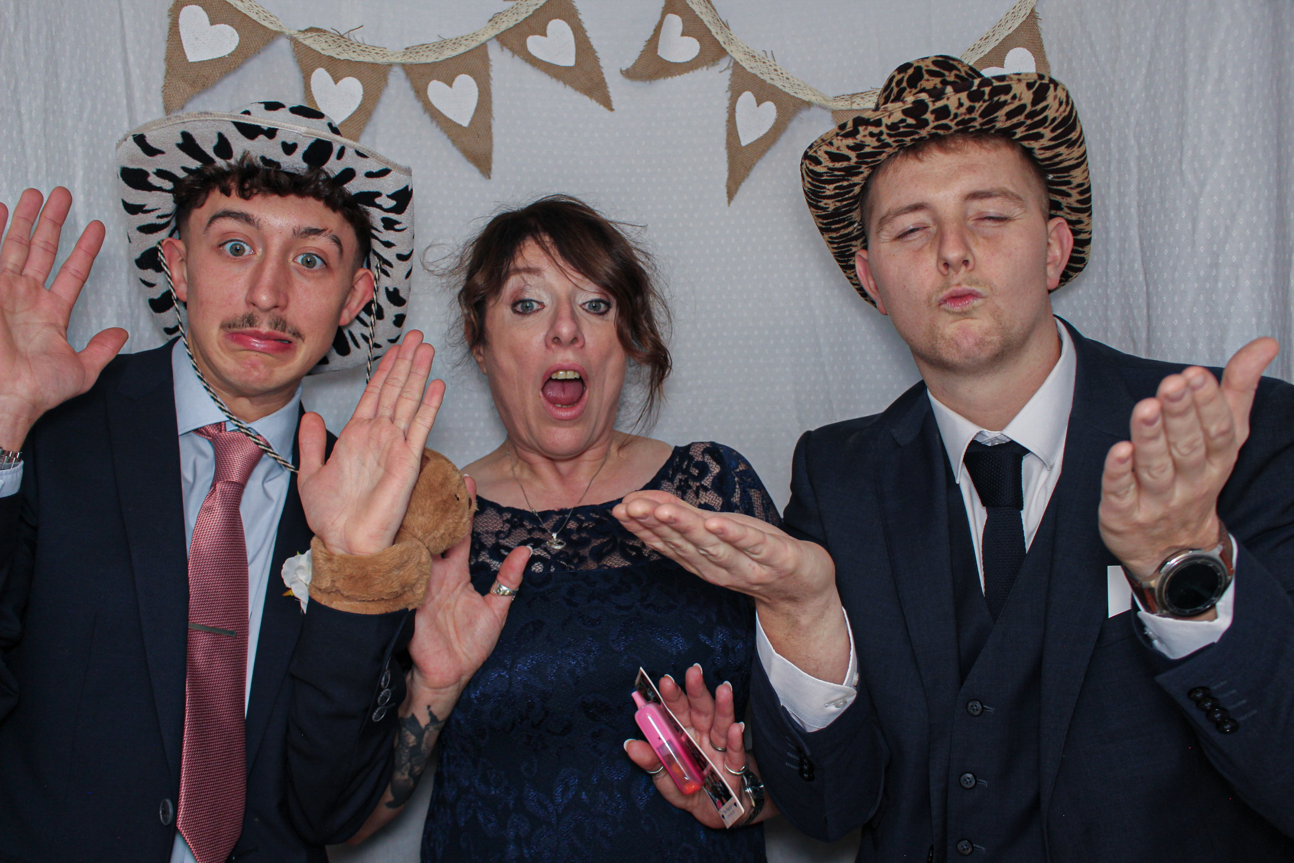 Sarah & Mark's Wedding | View more photos from the event at gallery.capturecube.co.uk/u/Capture-Cube/Sarah-Marks-Wedding