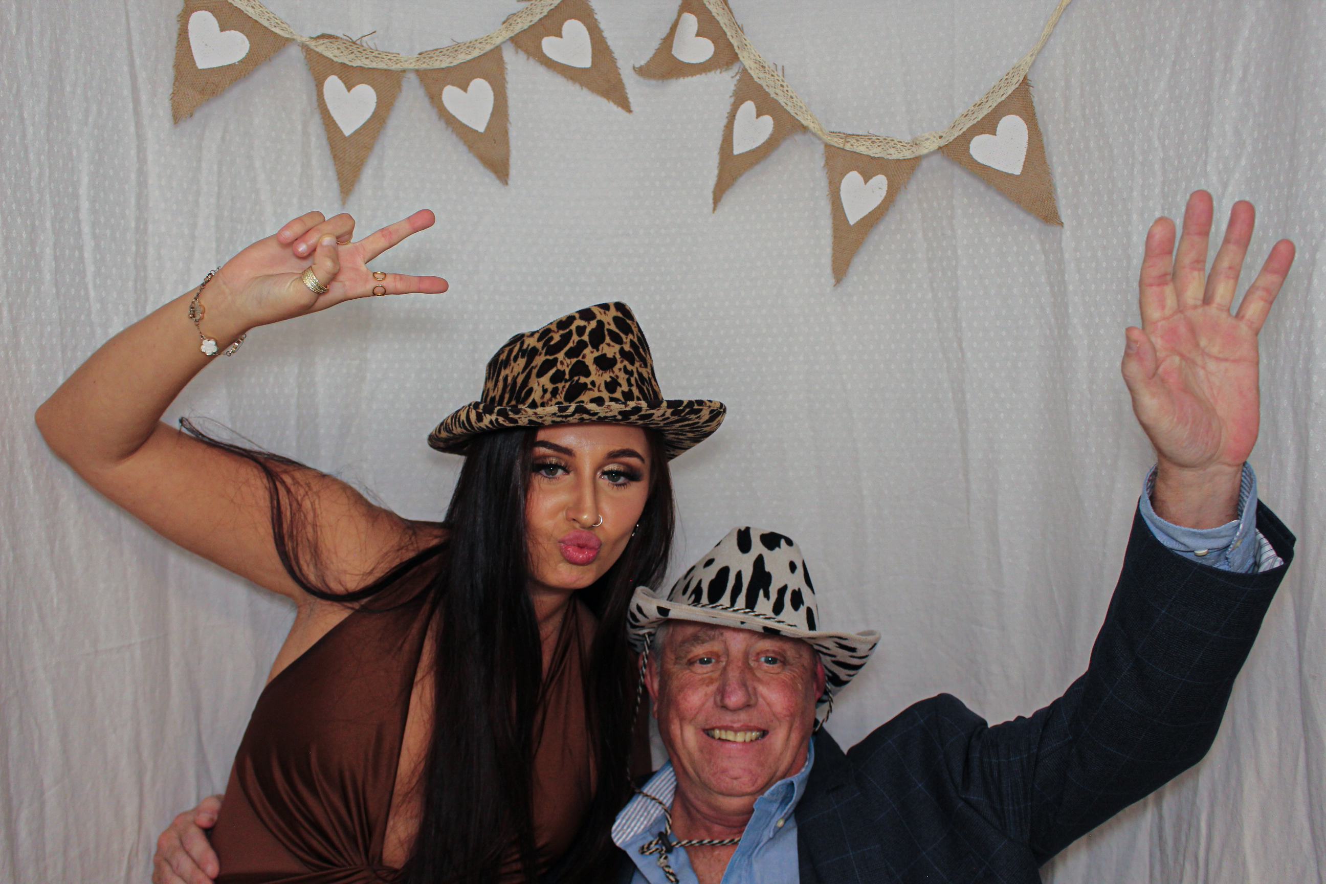 Sarah & Mark's Wedding | View more photos from the event at gallery.capturecube.co.uk/u/Capture-Cube/Sarah-Marks-Wedding