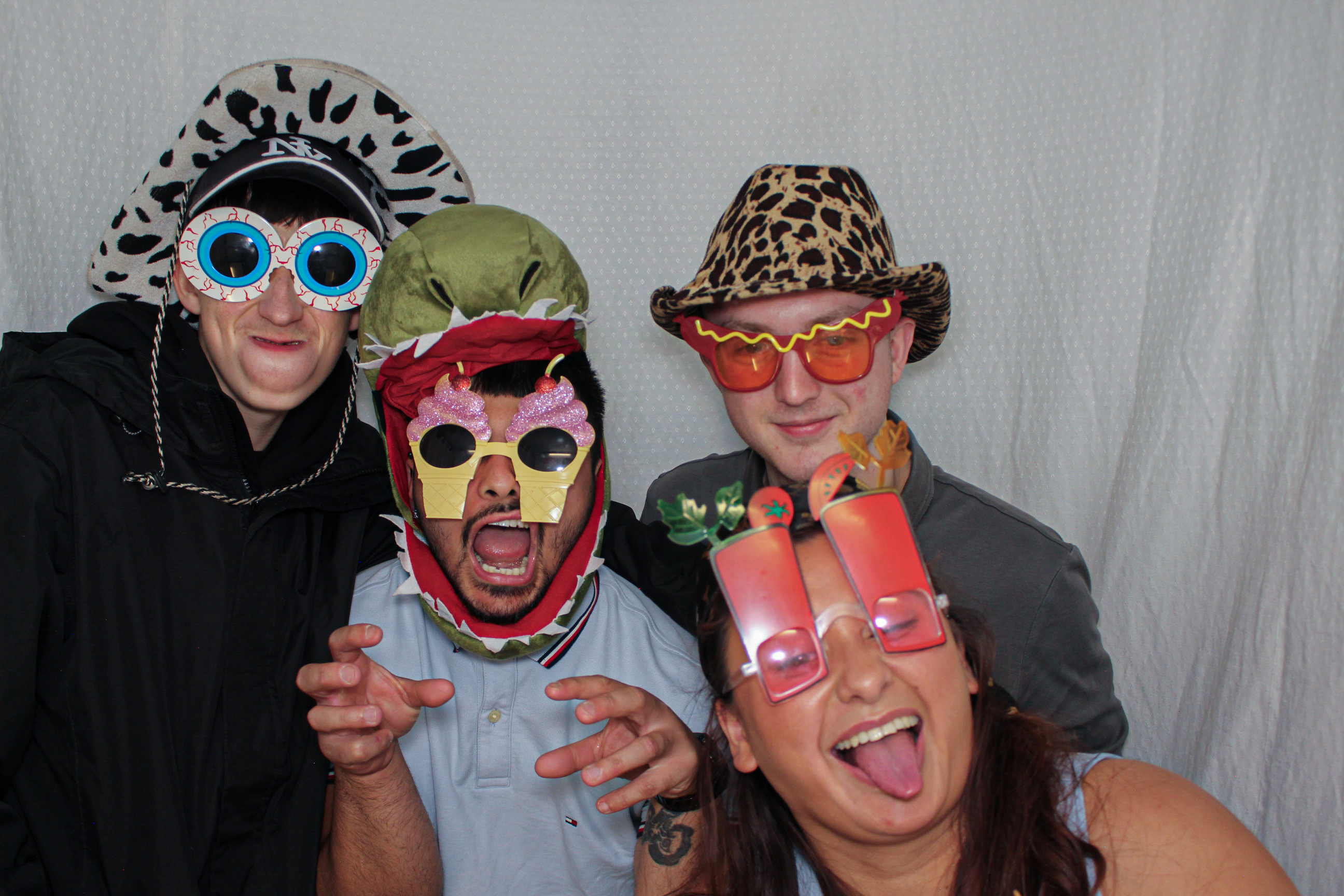 Sasha's 13th Birthday Party | View more photos from the event at gallery.capturecube.co.uk/u/Capture-Cube/Sashas-13th-Birthday-Party