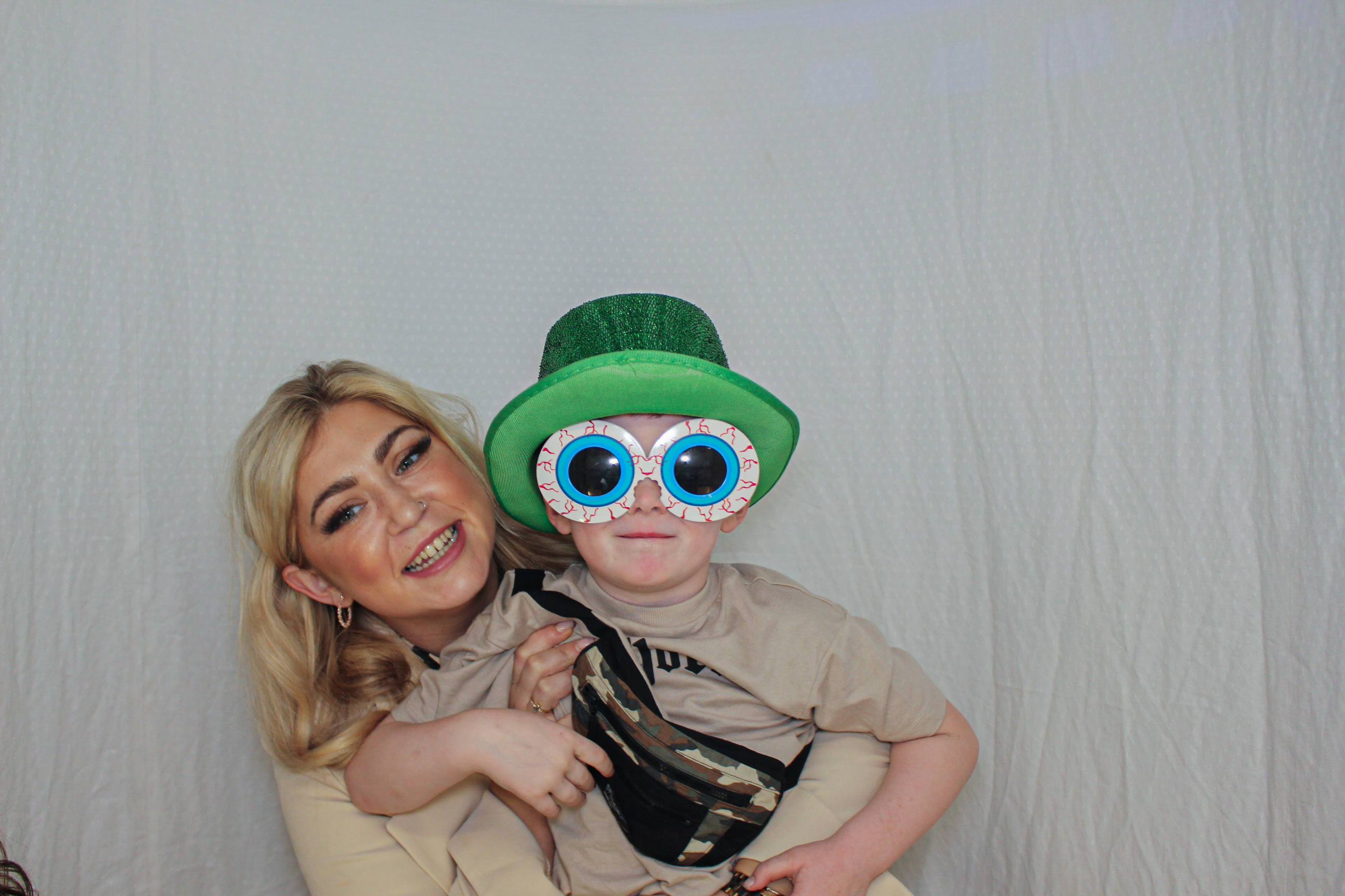 Toni & Jessica's Birthday Party | View more photos from the event at gallery.capturecube.co.uk/u/Capture-Cube/Toni-Jessicas-Birthday-Party