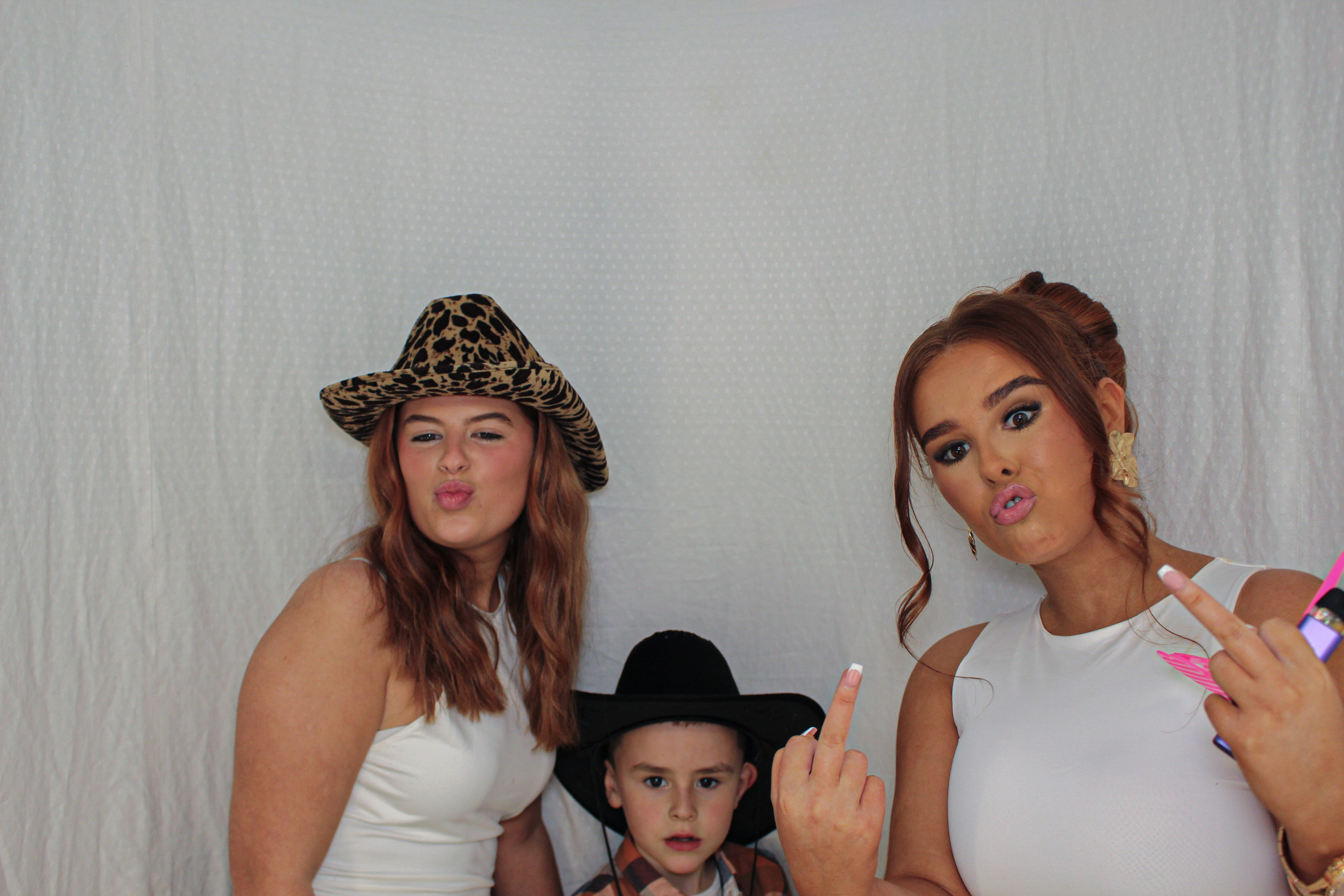 Toni & Jessica's Birthday Party | View more photos from the event at gallery.capturecube.co.uk/u/Capture-Cube/Toni-Jessicas-Birthday-Party