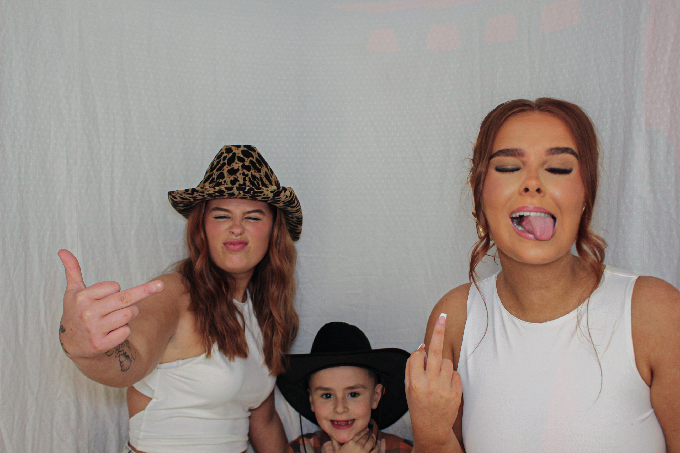 Toni & Jessica's Birthday Party | View more photos from the event at gallery.capturecube.co.uk/u/Capture-Cube/Toni-Jessicas-Birthday-Party