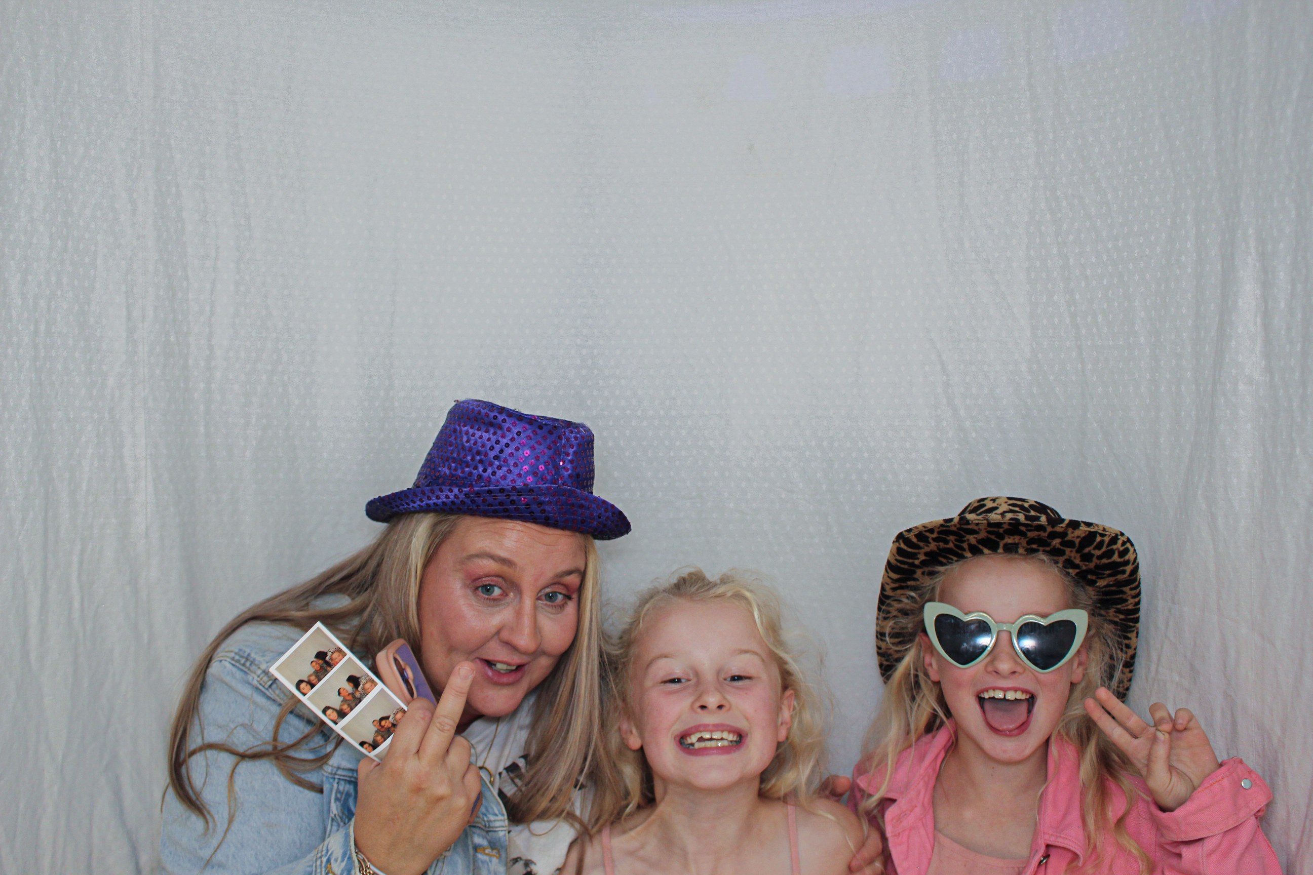 Toni & Jessica's Birthday Party | View more photos from the event at gallery.capturecube.co.uk/u/Capture-Cube/Toni-Jessicas-Birthday-Party