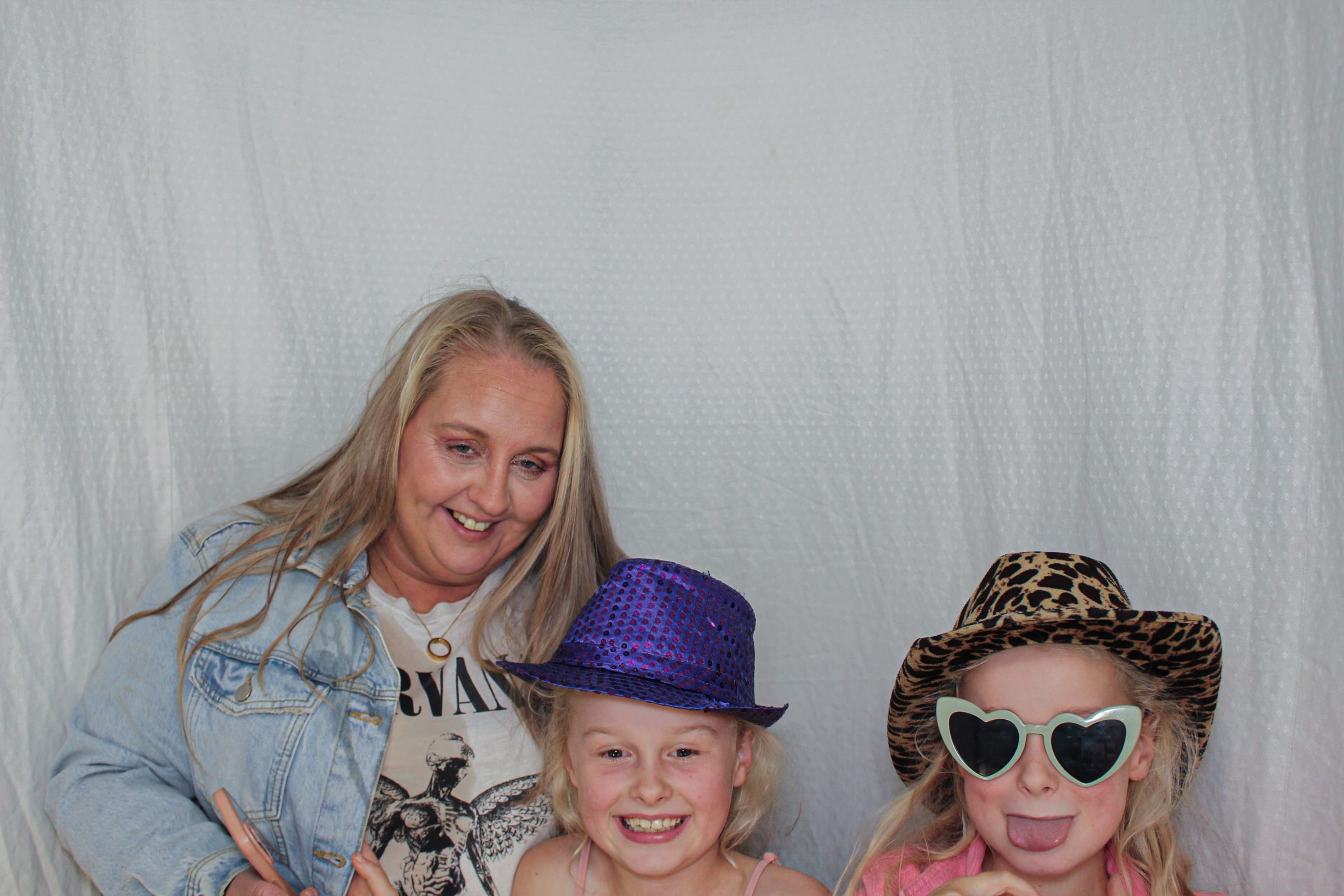 Toni & Jessica's Birthday Party | View more photos from the event at gallery.capturecube.co.uk/u/Capture-Cube/Toni-Jessicas-Birthday-Party