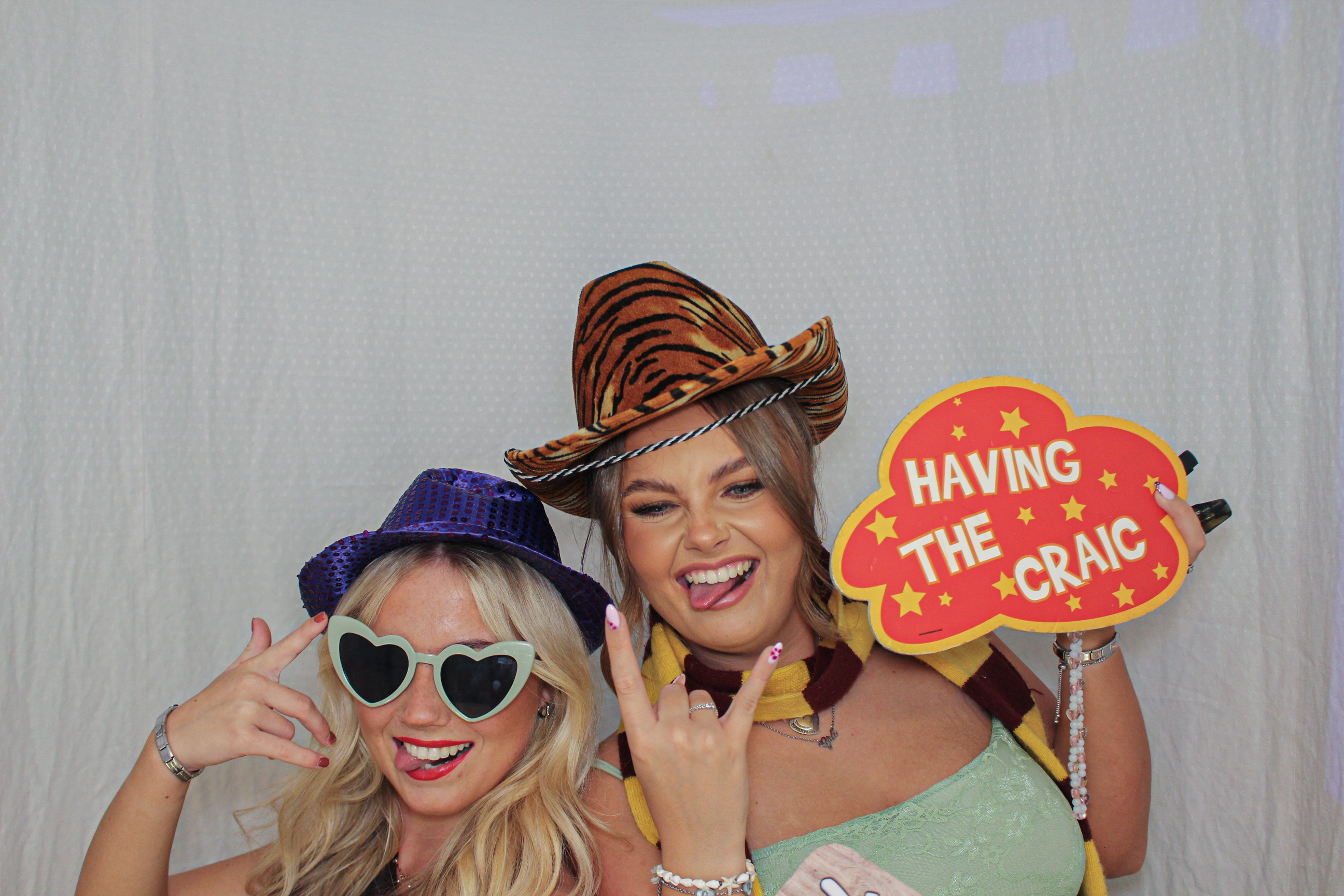 Toni & Jessica's Birthday Party | View more photos from the event at gallery.capturecube.co.uk/u/Capture-Cube/Toni-Jessicas-Birthday-Party