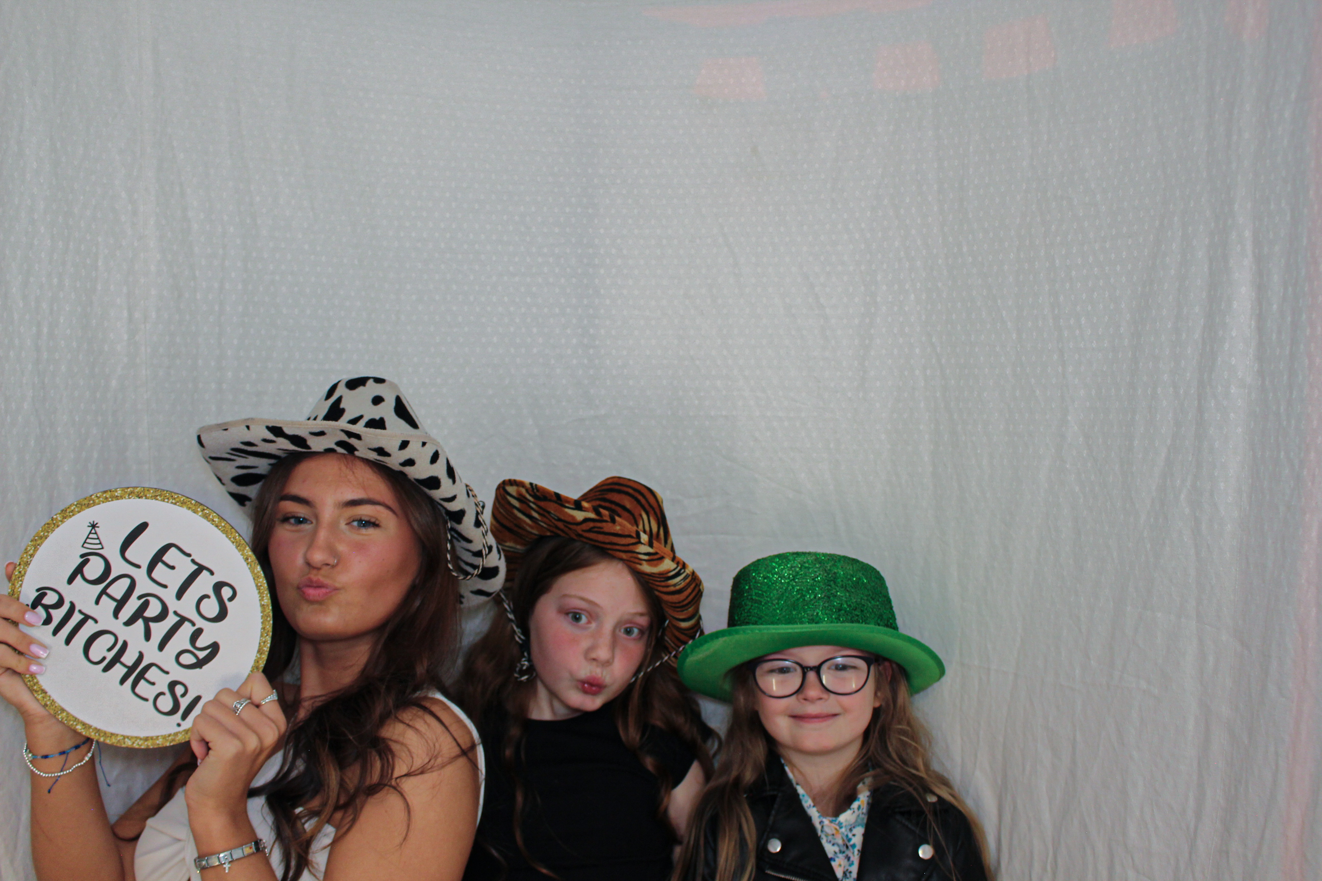 Toni & Jessica's Birthday Party | View more photos from the event at gallery.capturecube.co.uk/u/Capture-Cube/Toni-Jessicas-Birthday-Party